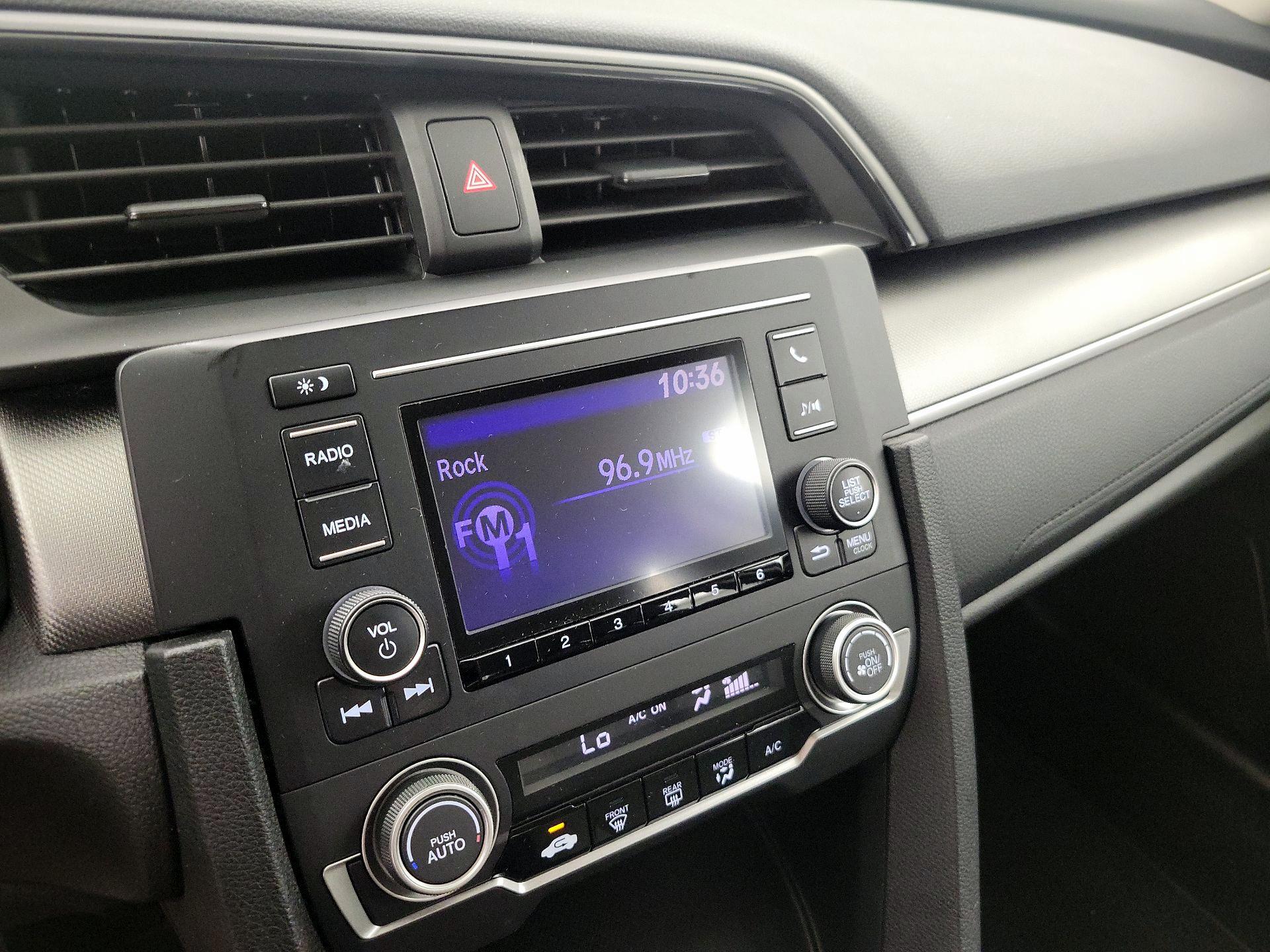 Thumbnail: 2016 Honda Civic - 15