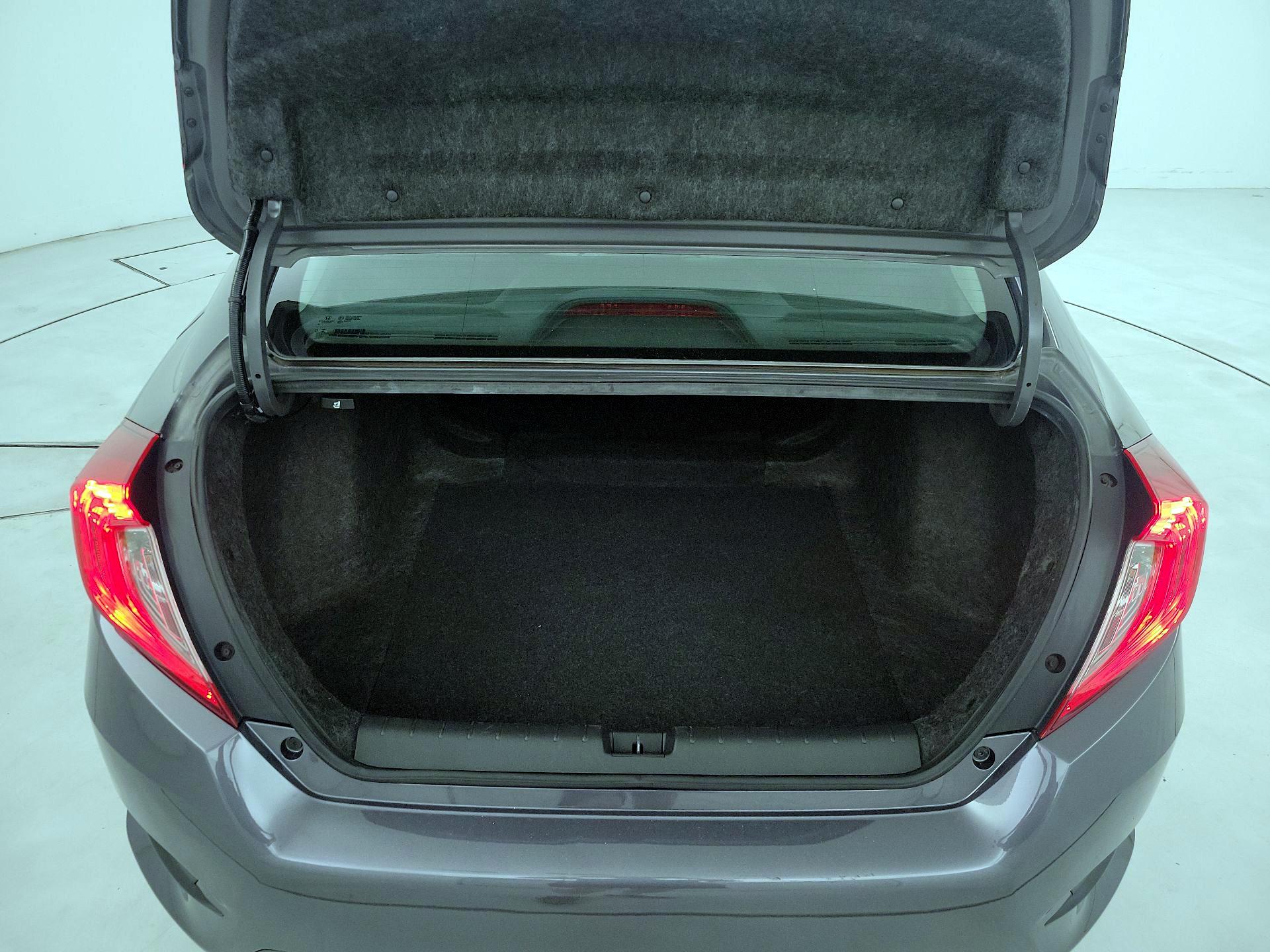Thumbnail: 2016 Honda Civic - 20