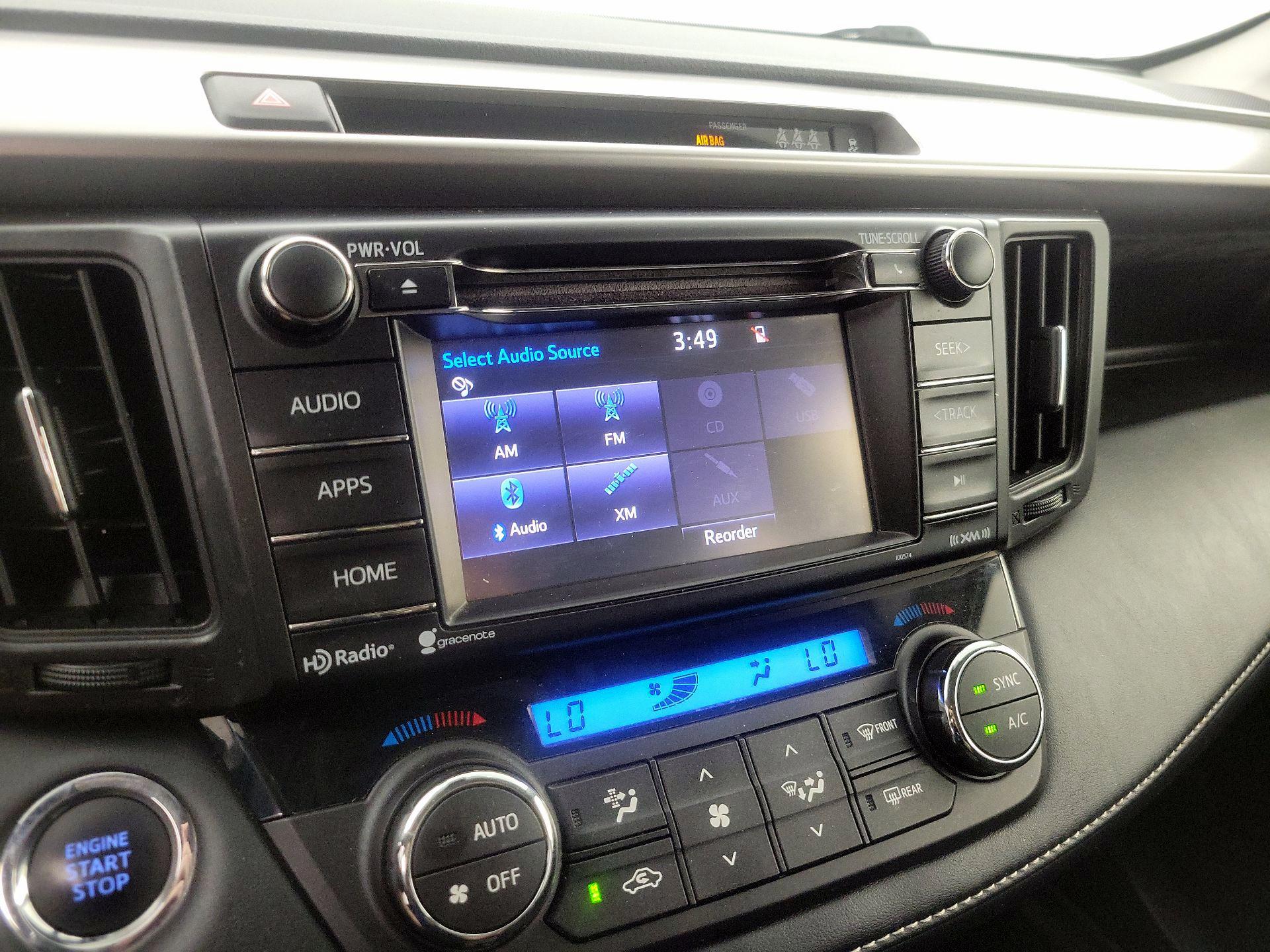 Thumbnail: 2018 Toyota RAV4 - 15