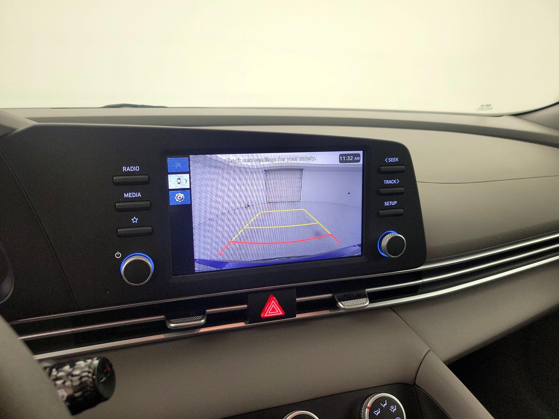 Thumbnail: 2025 Hyundai Elantra - 14