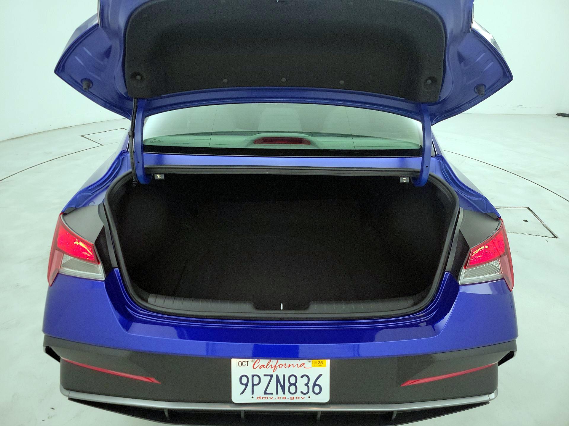 Thumbnail: 2025 Hyundai Elantra - 20