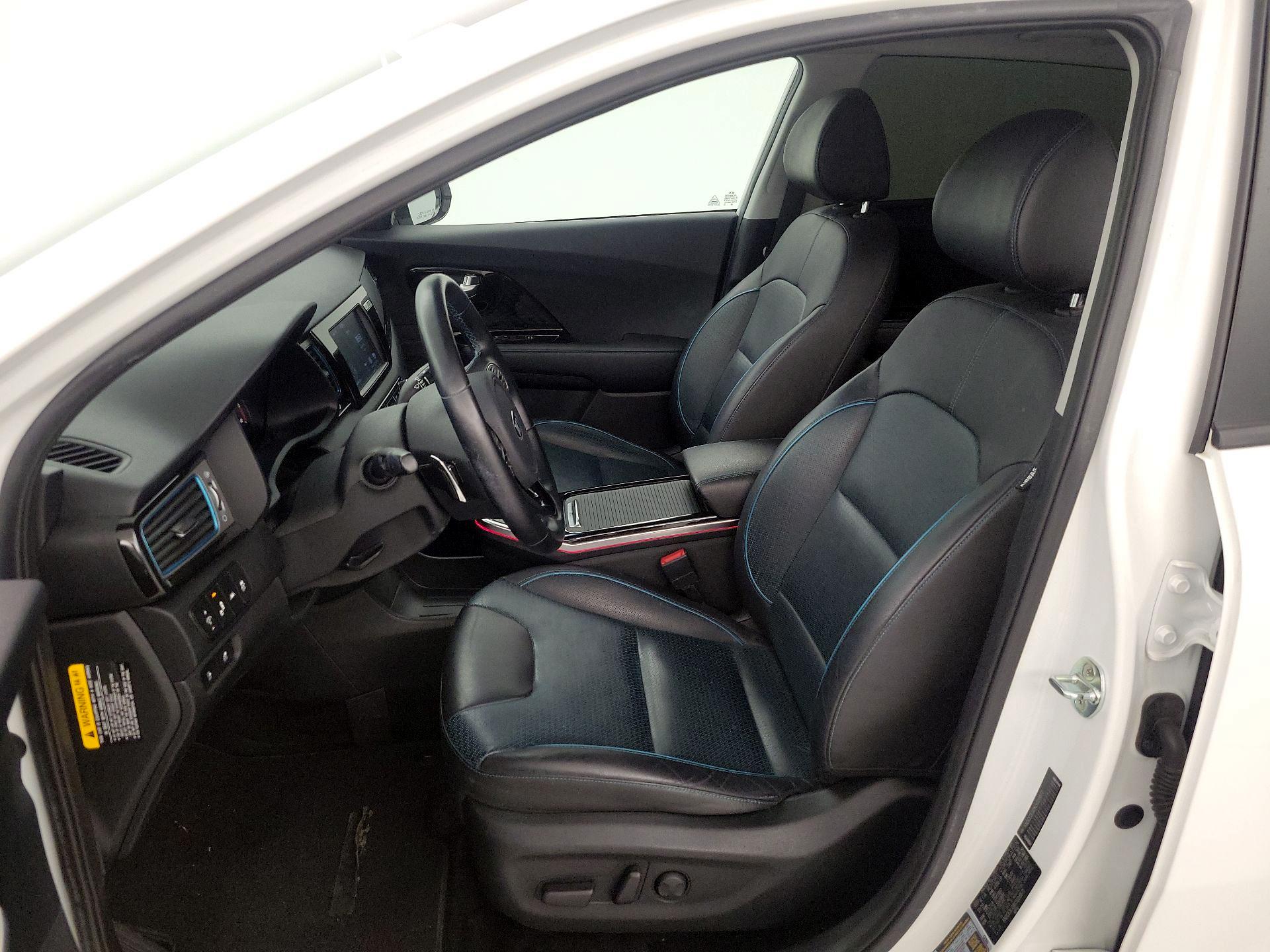 Thumbnail: 2019 Kia Niro - 11