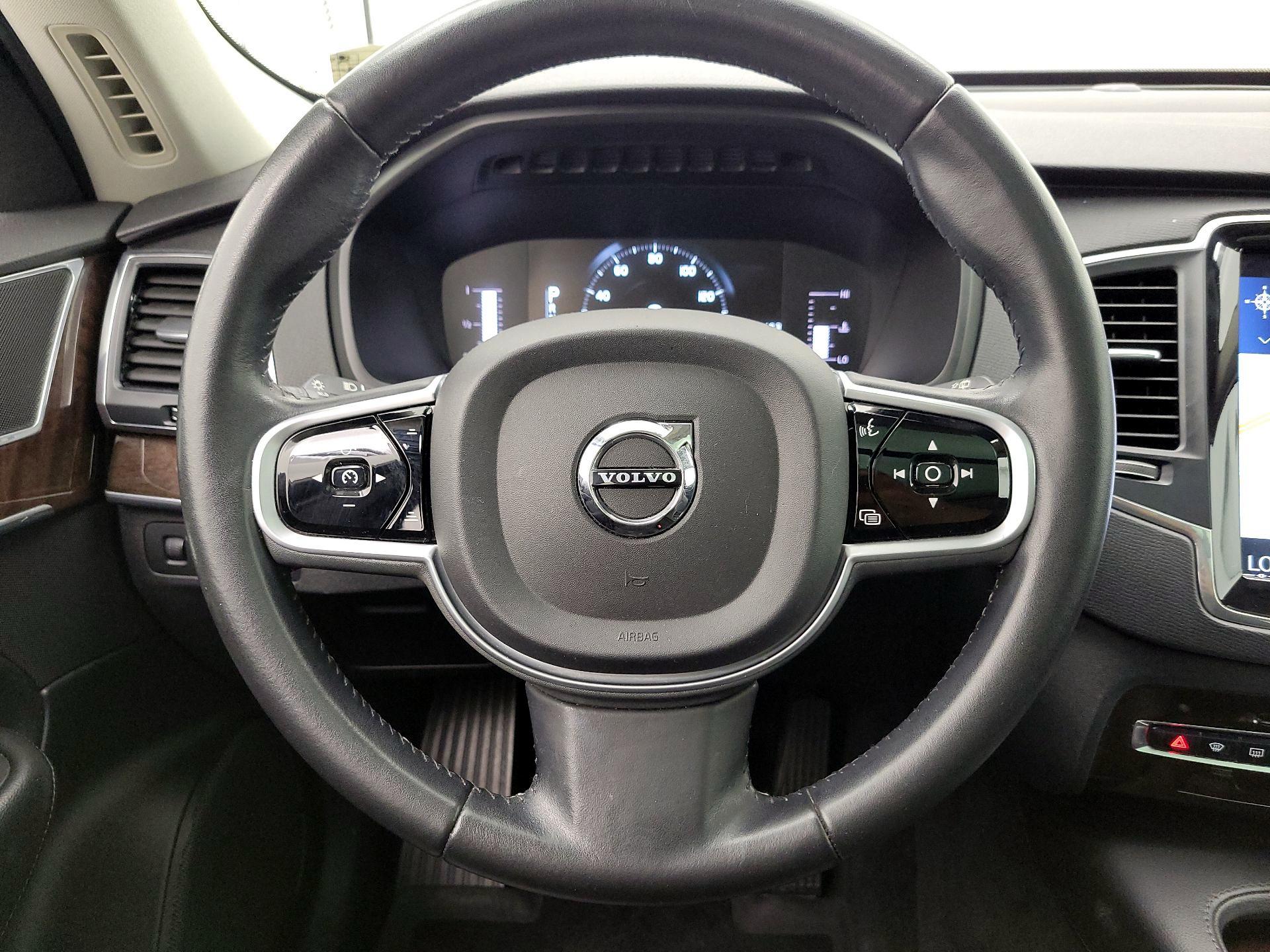Thumbnail: 2019 Volvo XC90 - 10