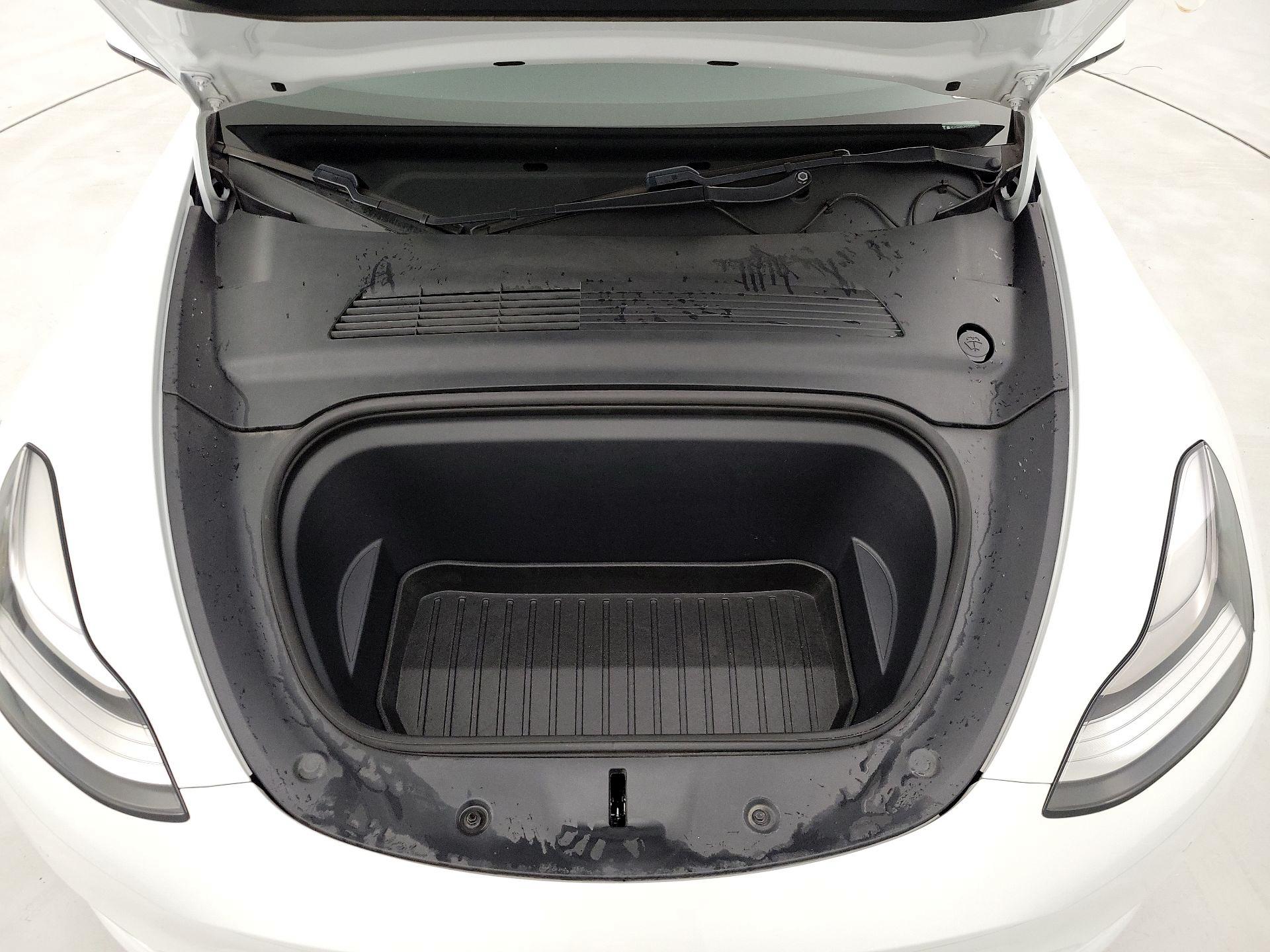 Thumbnail: 2021 Tesla Model Y - 20
