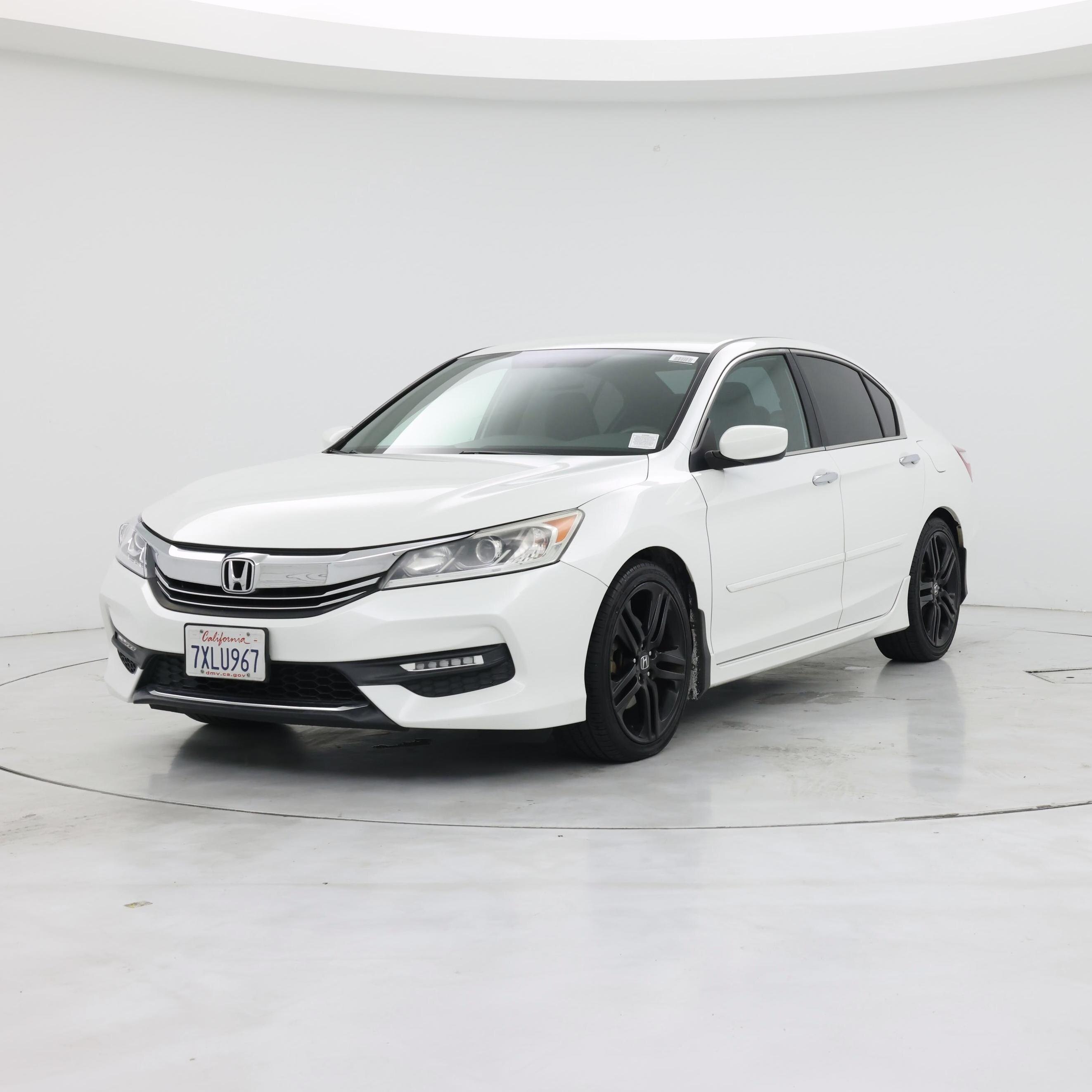 Thumbnail: 2017 Honda Accord - 4