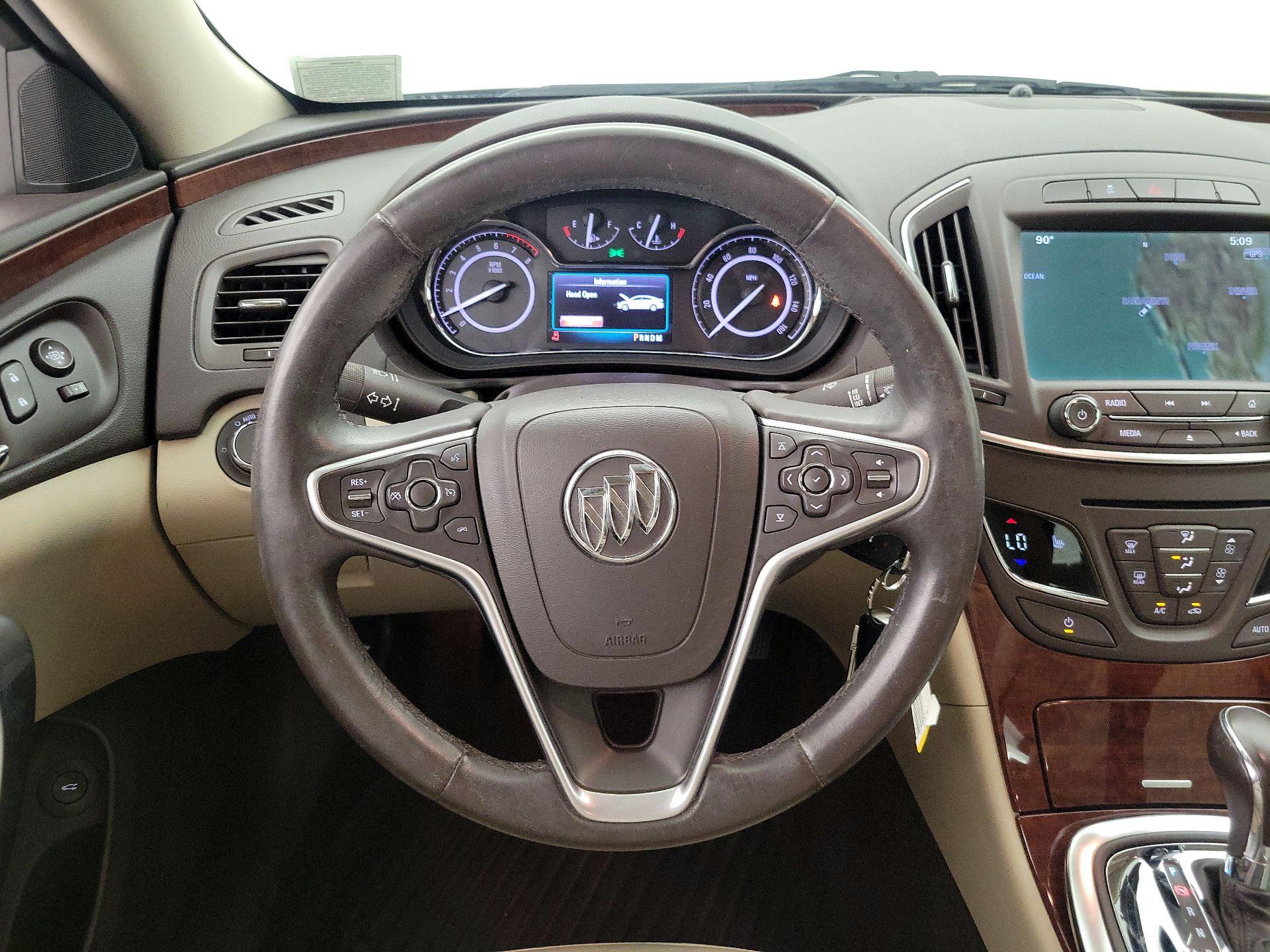 Thumbnail: 2014 Buick Regal - 10