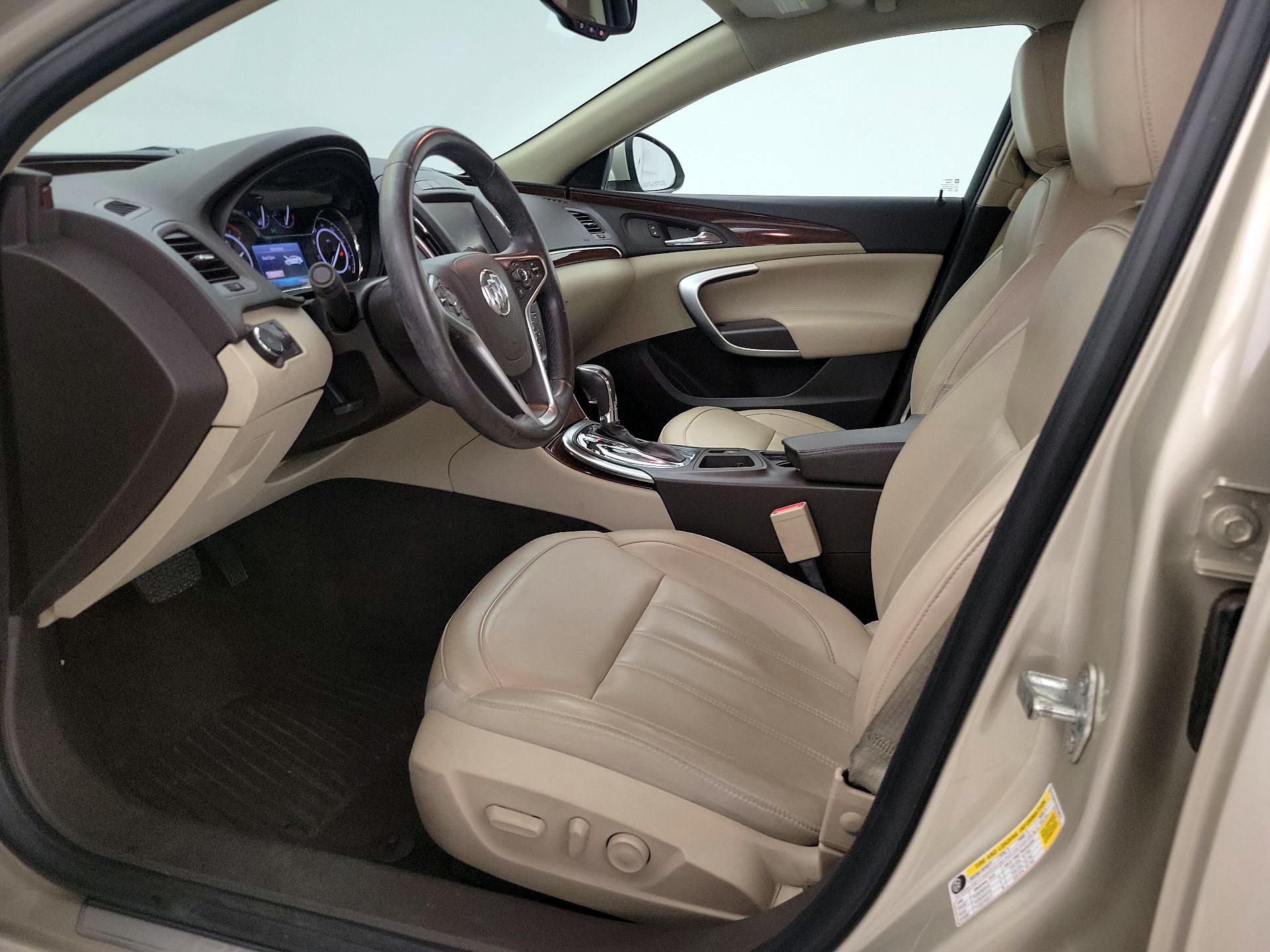 Thumbnail: 2014 Buick Regal - 11