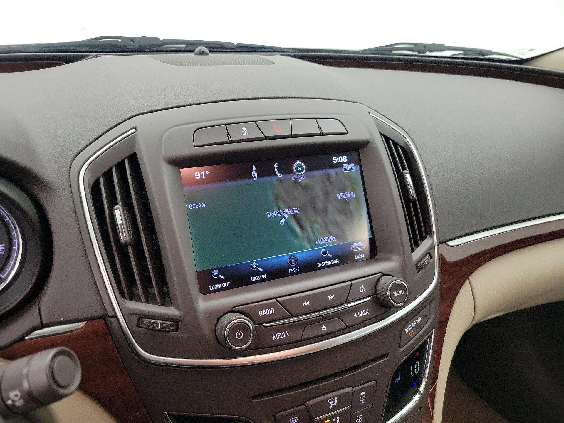 Thumbnail: 2014 Buick Regal - 14