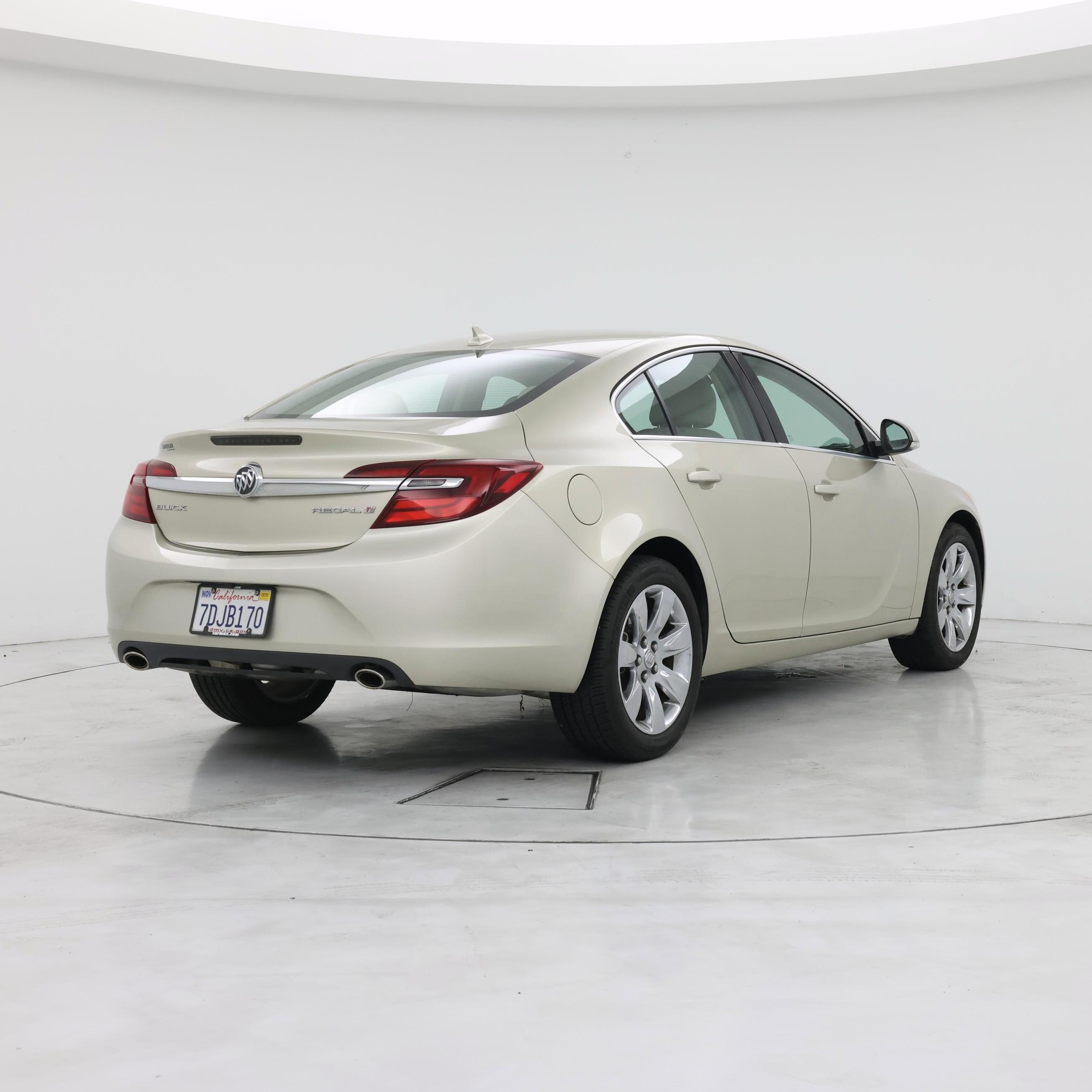 Thumbnail: 2014 Buick Regal - 8