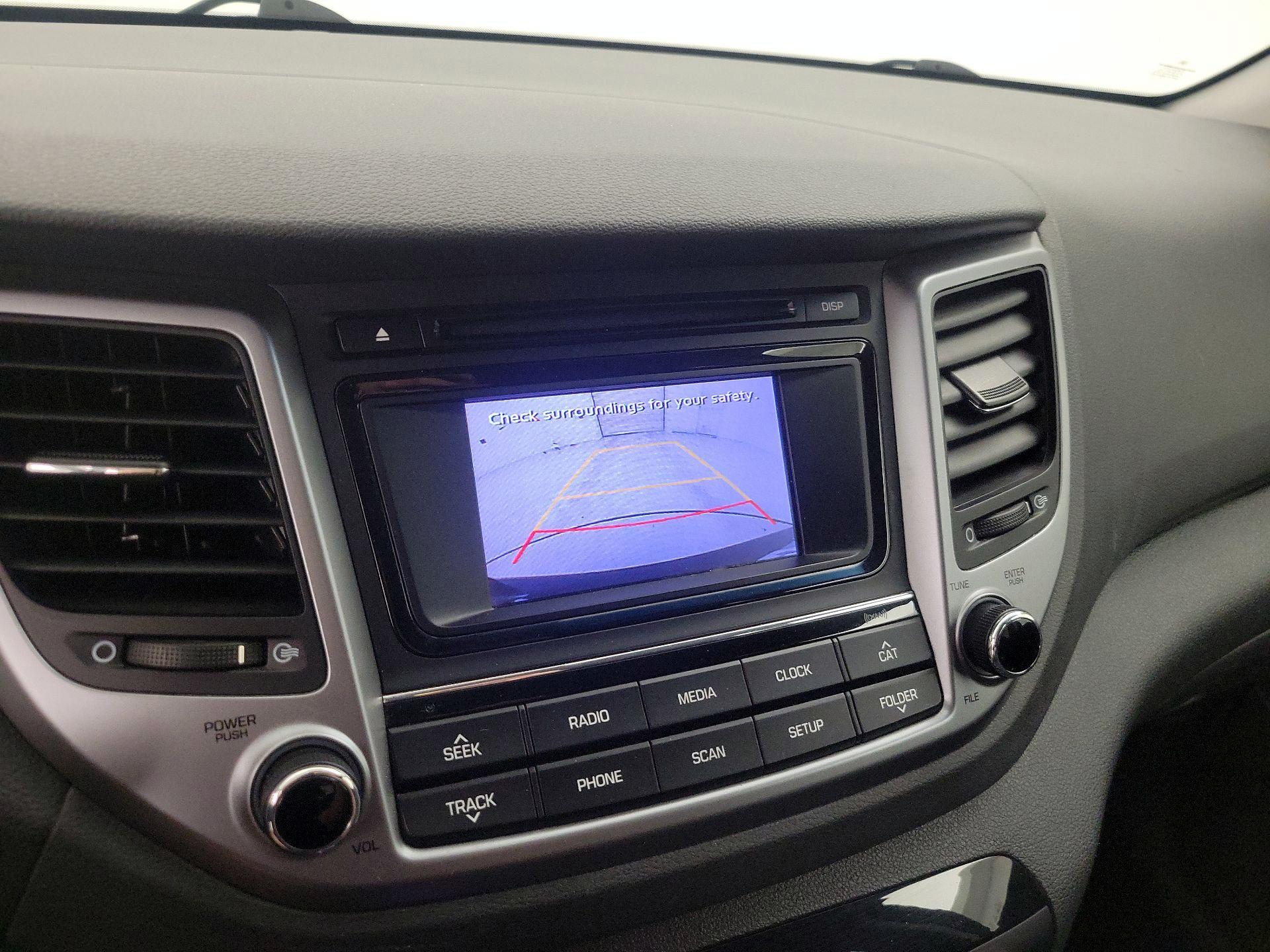 Thumbnail: 2016 Hyundai Tucson - 14