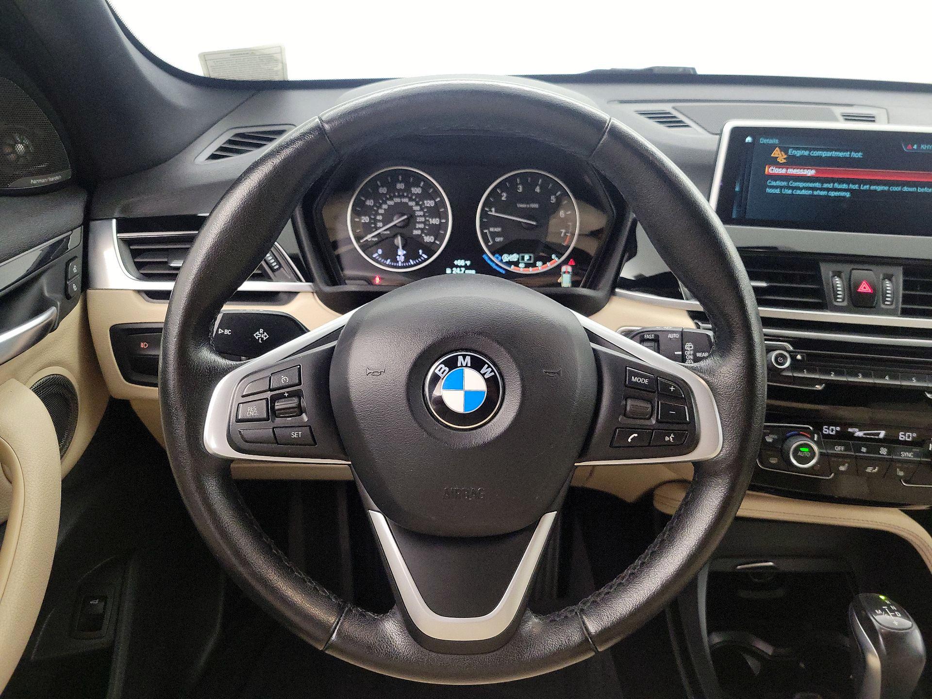 Thumbnail: 2018 BMW X1 - 10