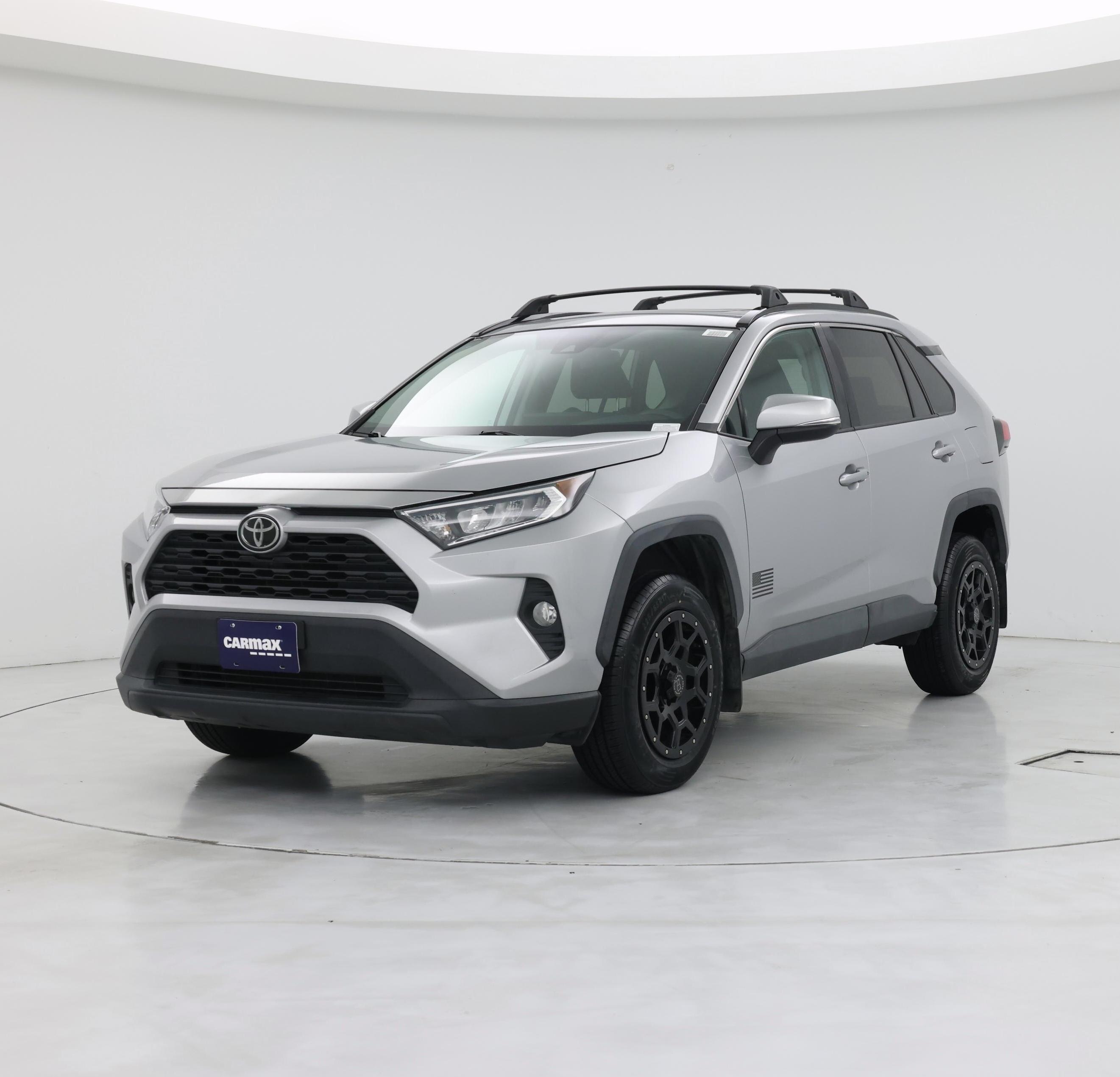 Thumbnail: 2019 Toyota RAV4 - 4