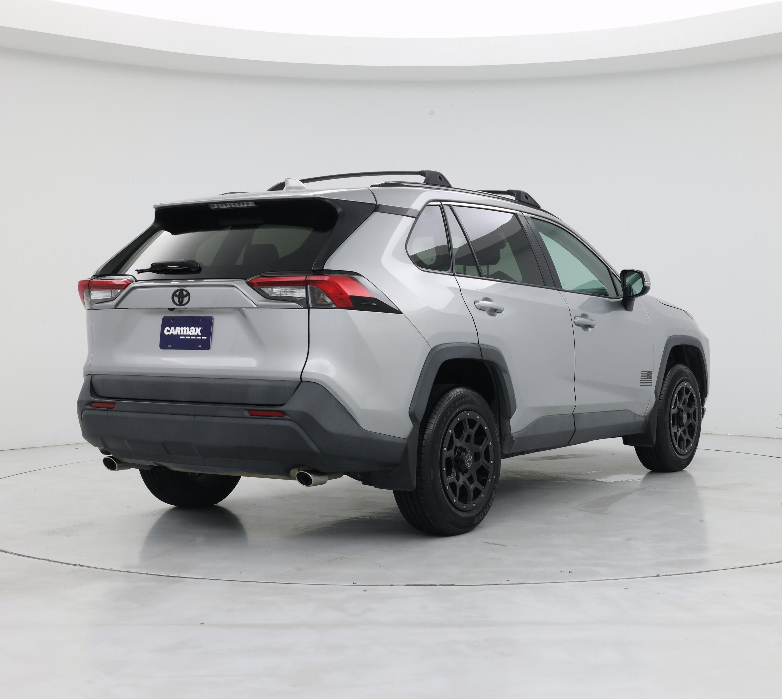 Thumbnail: 2019 Toyota RAV4 - 8