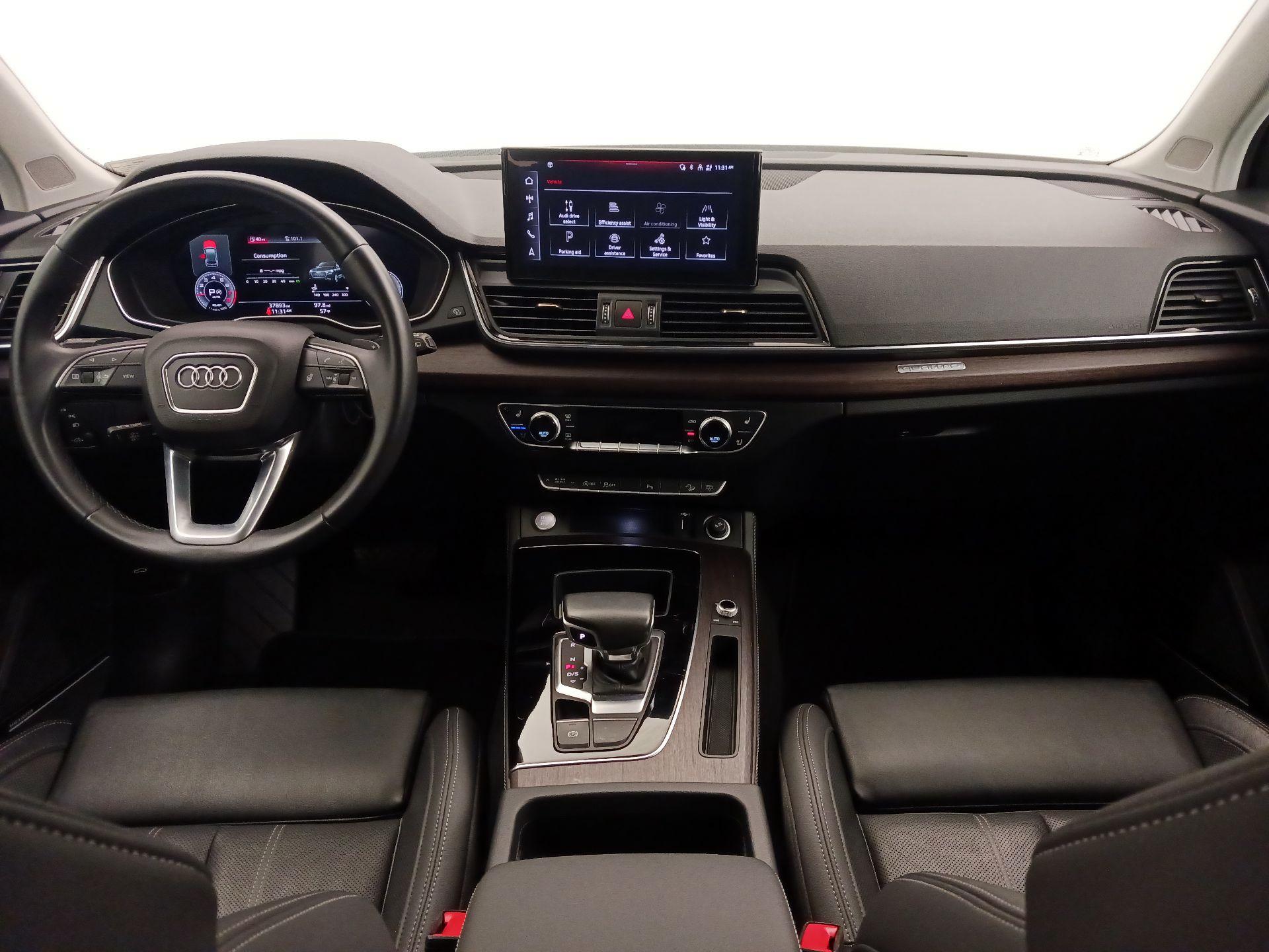 Thumbnail: 2021 Audi Q5 - 9