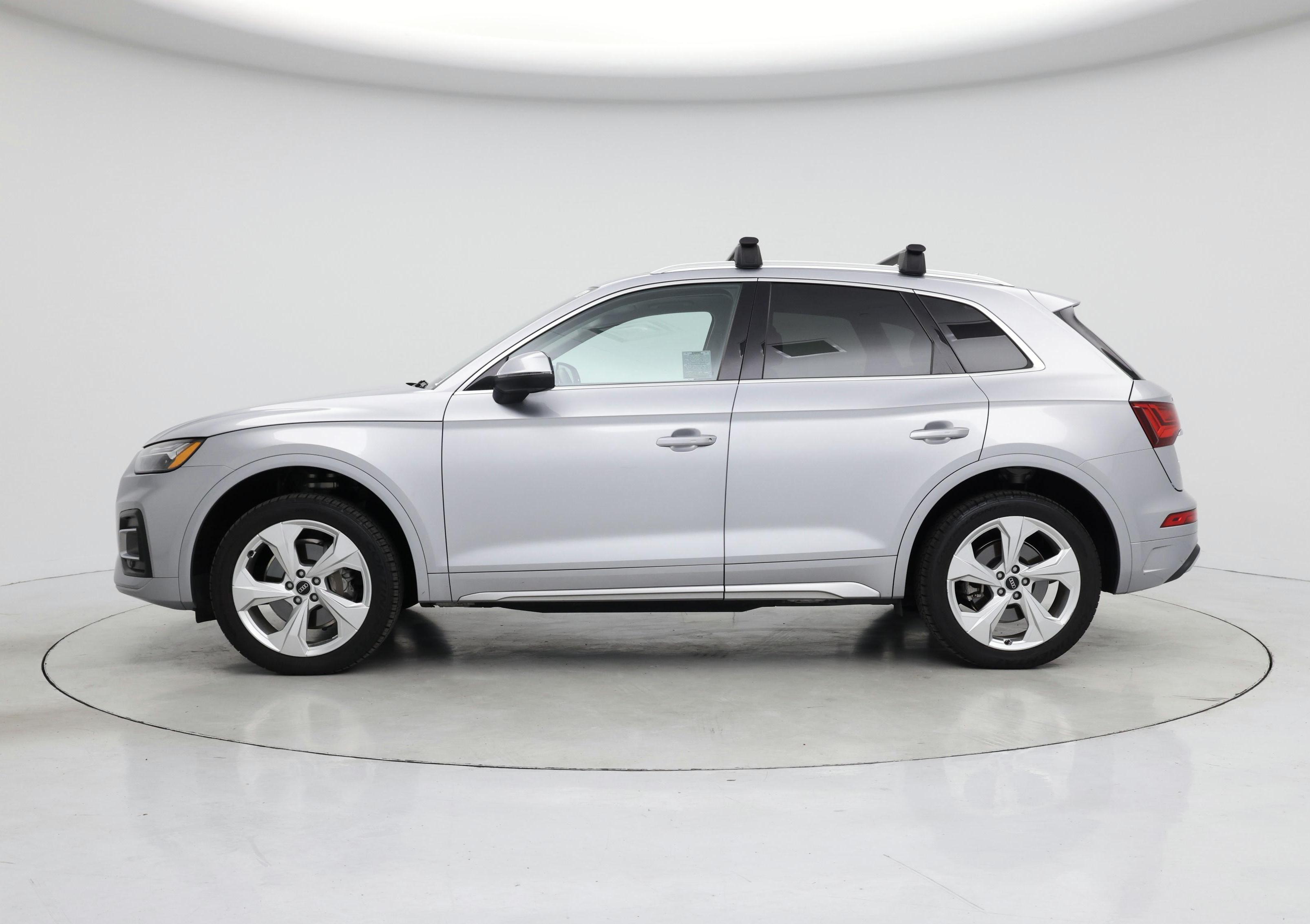 Thumbnail: 2021 Audi Q5 - 3