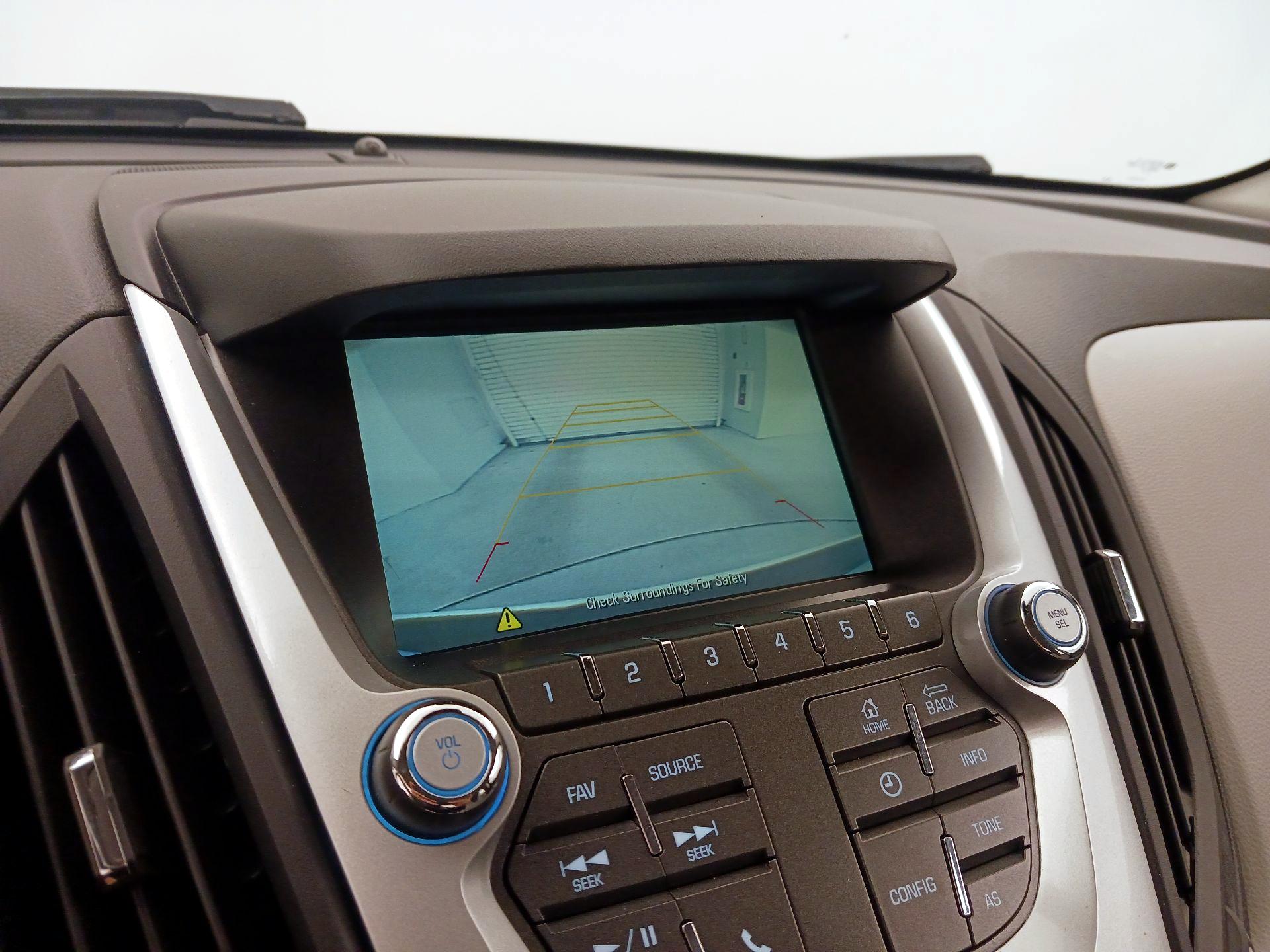 Thumbnail: 2016 Chevrolet Equinox - 13