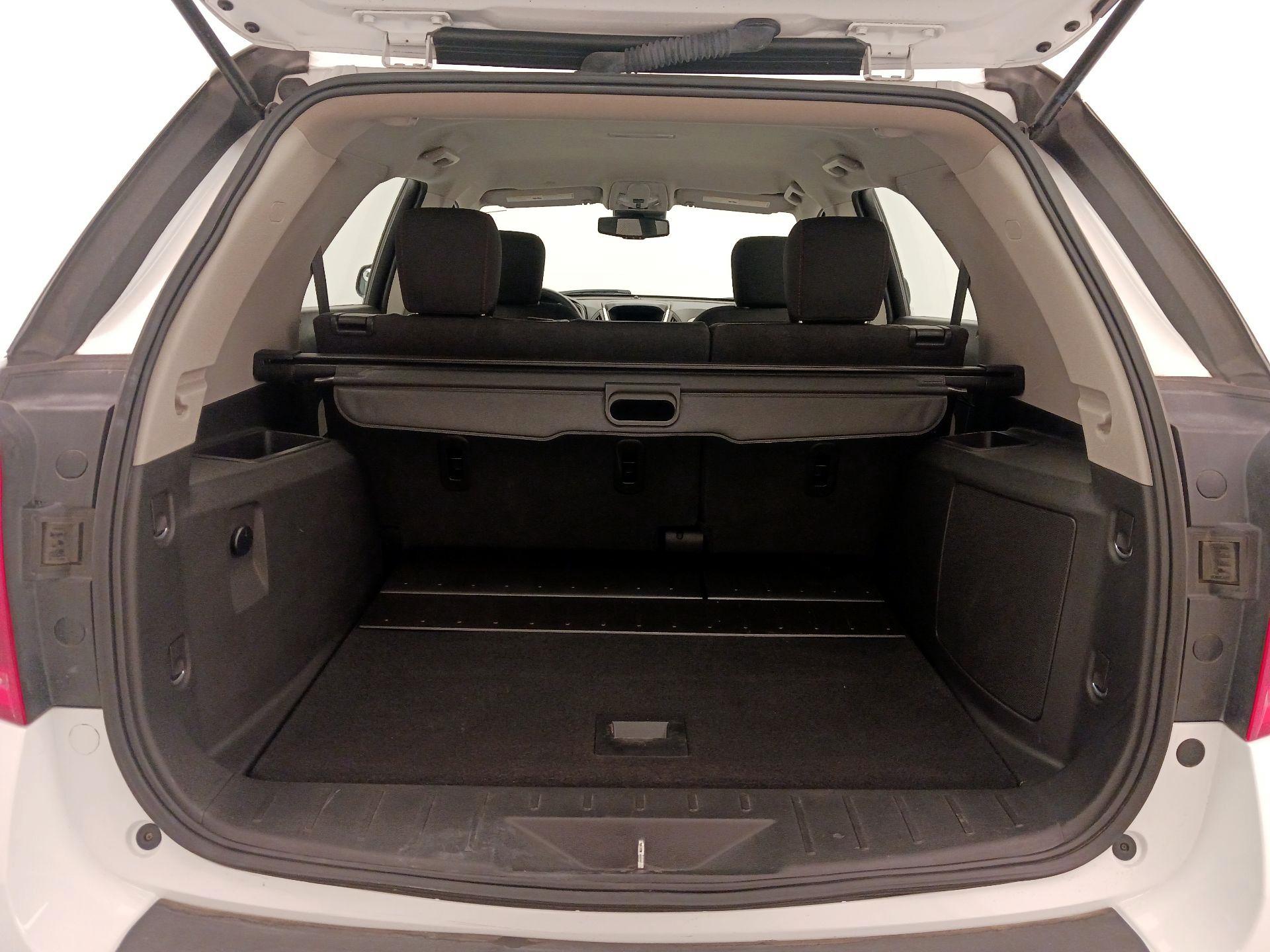 Thumbnail: 2016 Chevrolet Equinox - 19
