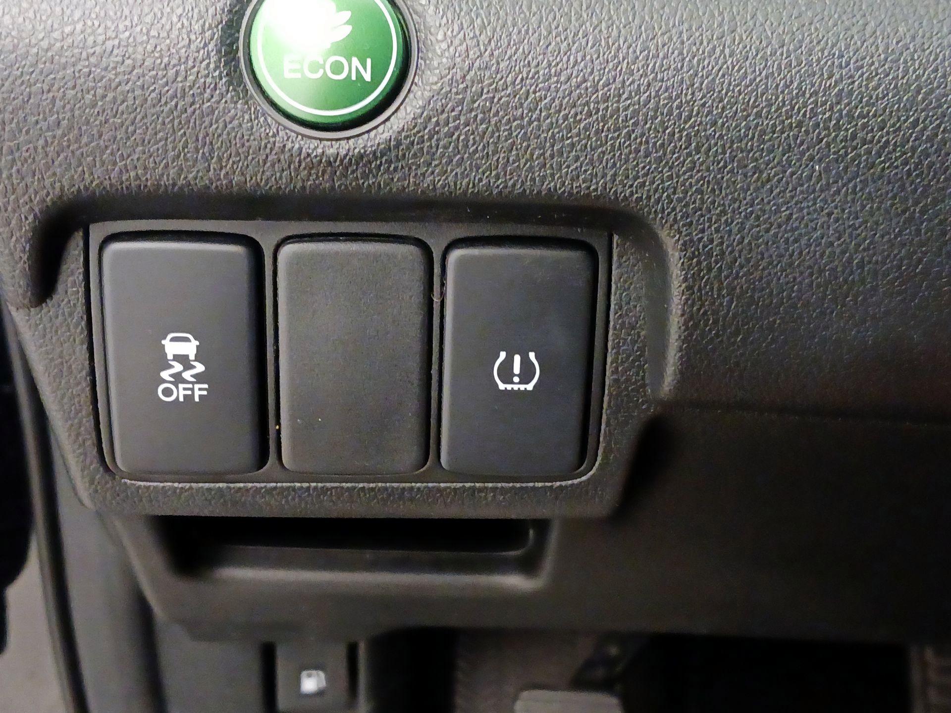 Thumbnail: 2014 Honda CR-V - 13