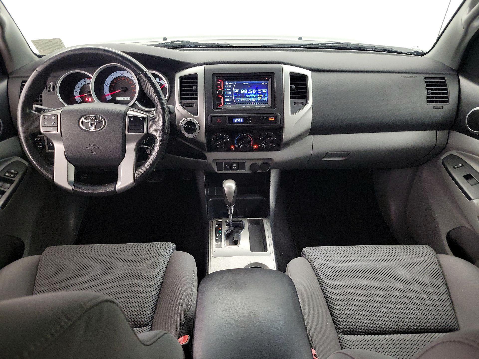 Thumbnail: 2013 Toyota Tacoma - 9