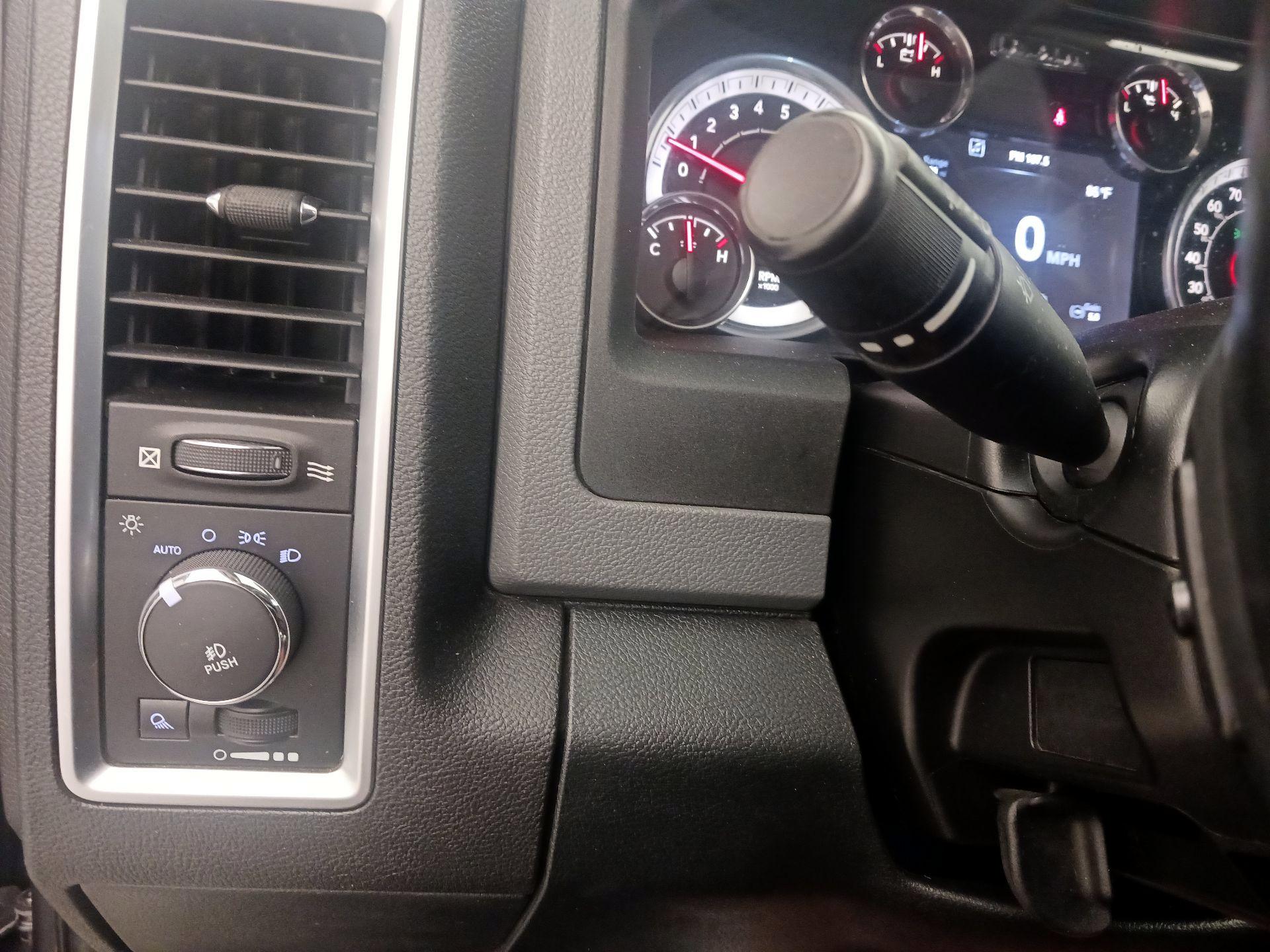 Thumbnail: 2016 RAM 1500 - 13