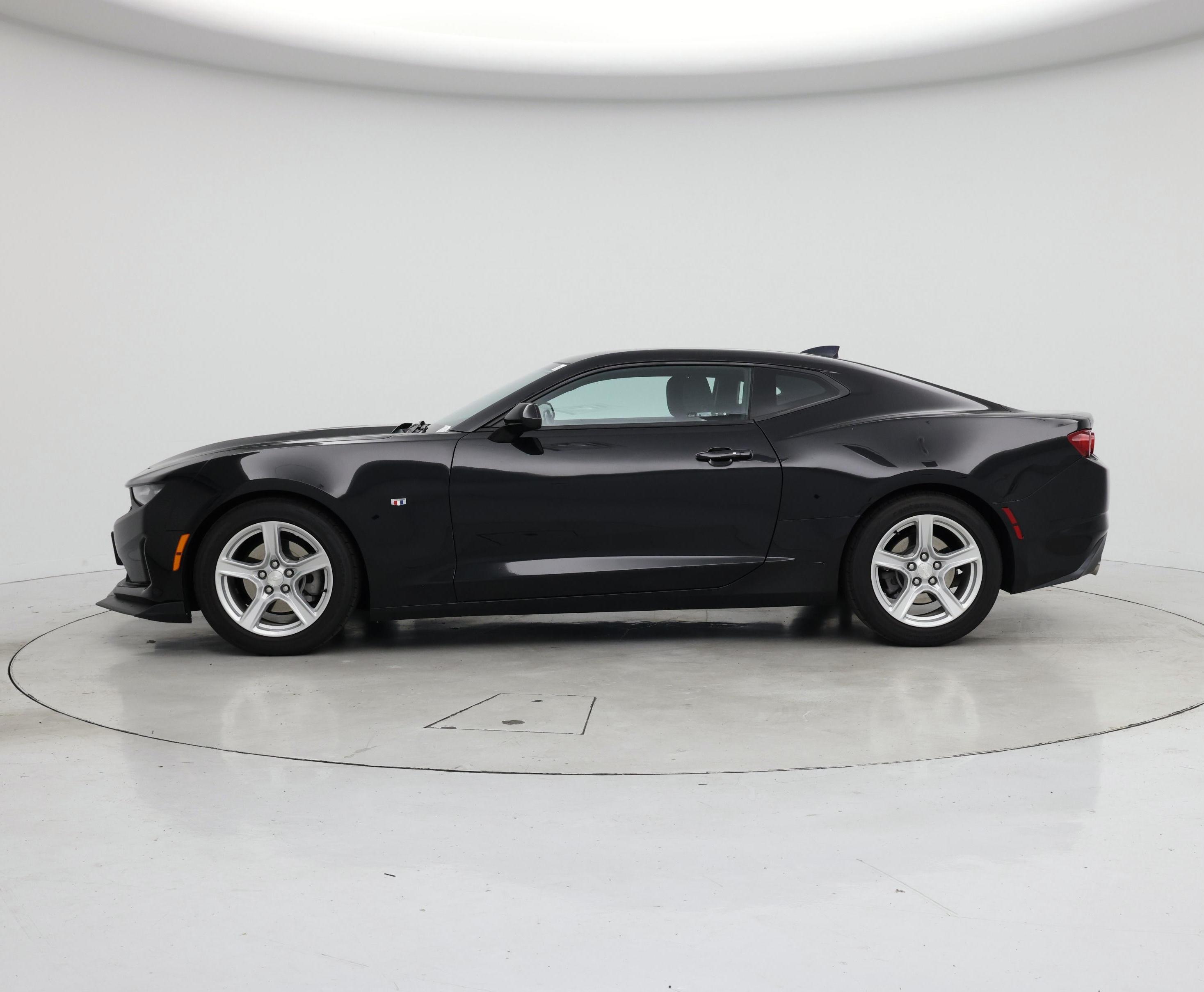 Thumbnail: 2021 Chevrolet Camaro - 3