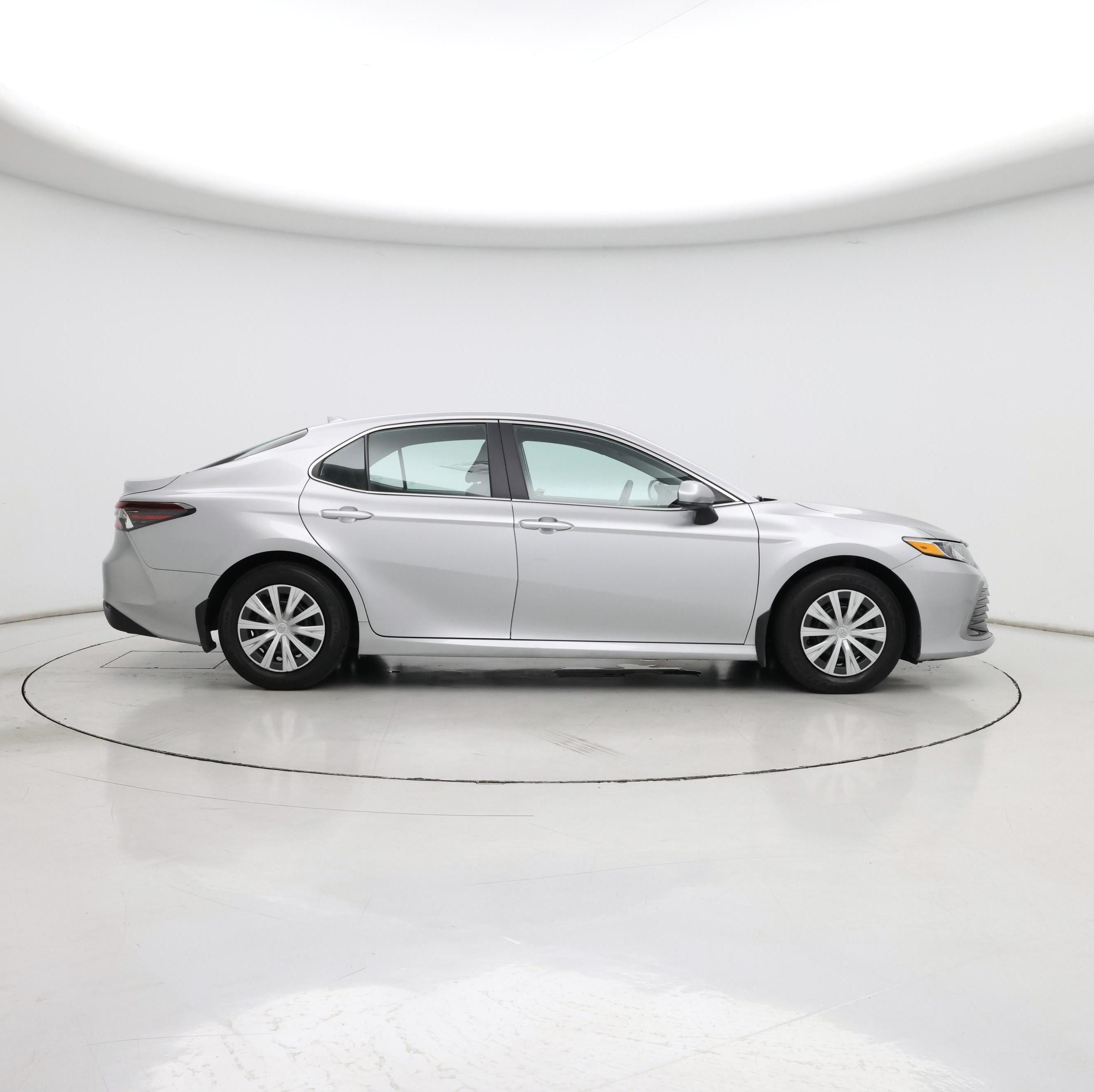 Thumbnail: 2023 Toyota Camry - 7