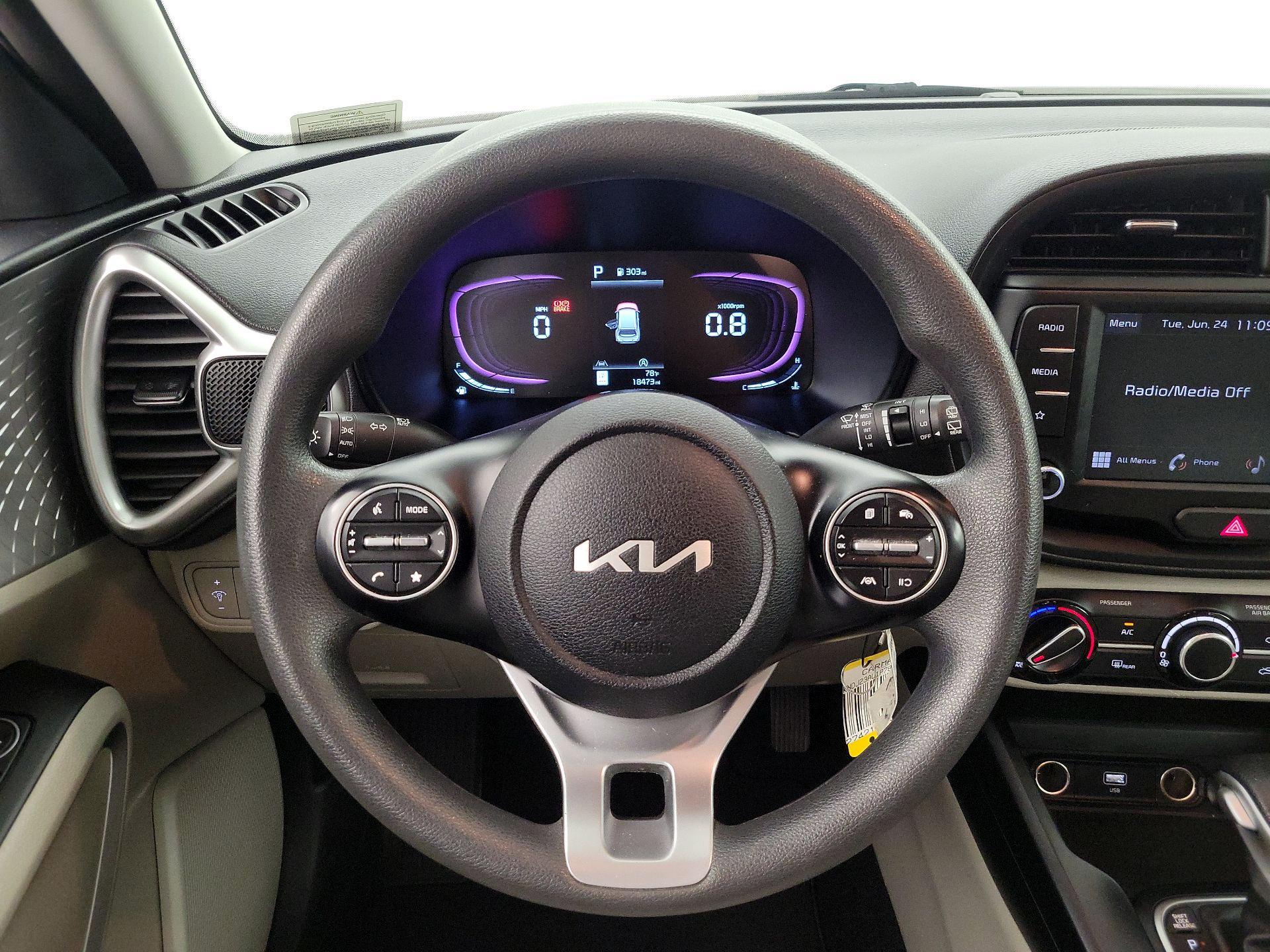 Thumbnail: 2023 Kia Soul - 10