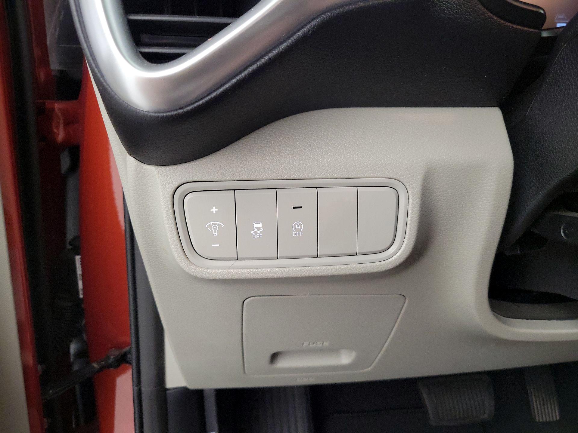 Thumbnail: 2023 Kia Soul - 13