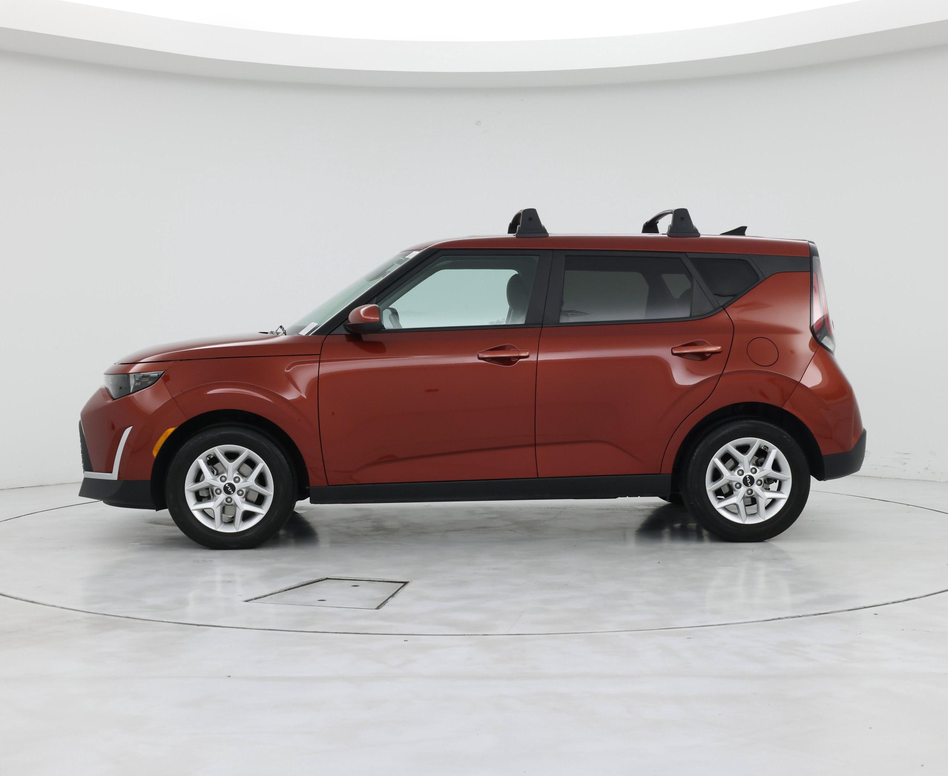 Thumbnail: 2023 Kia Soul - 3