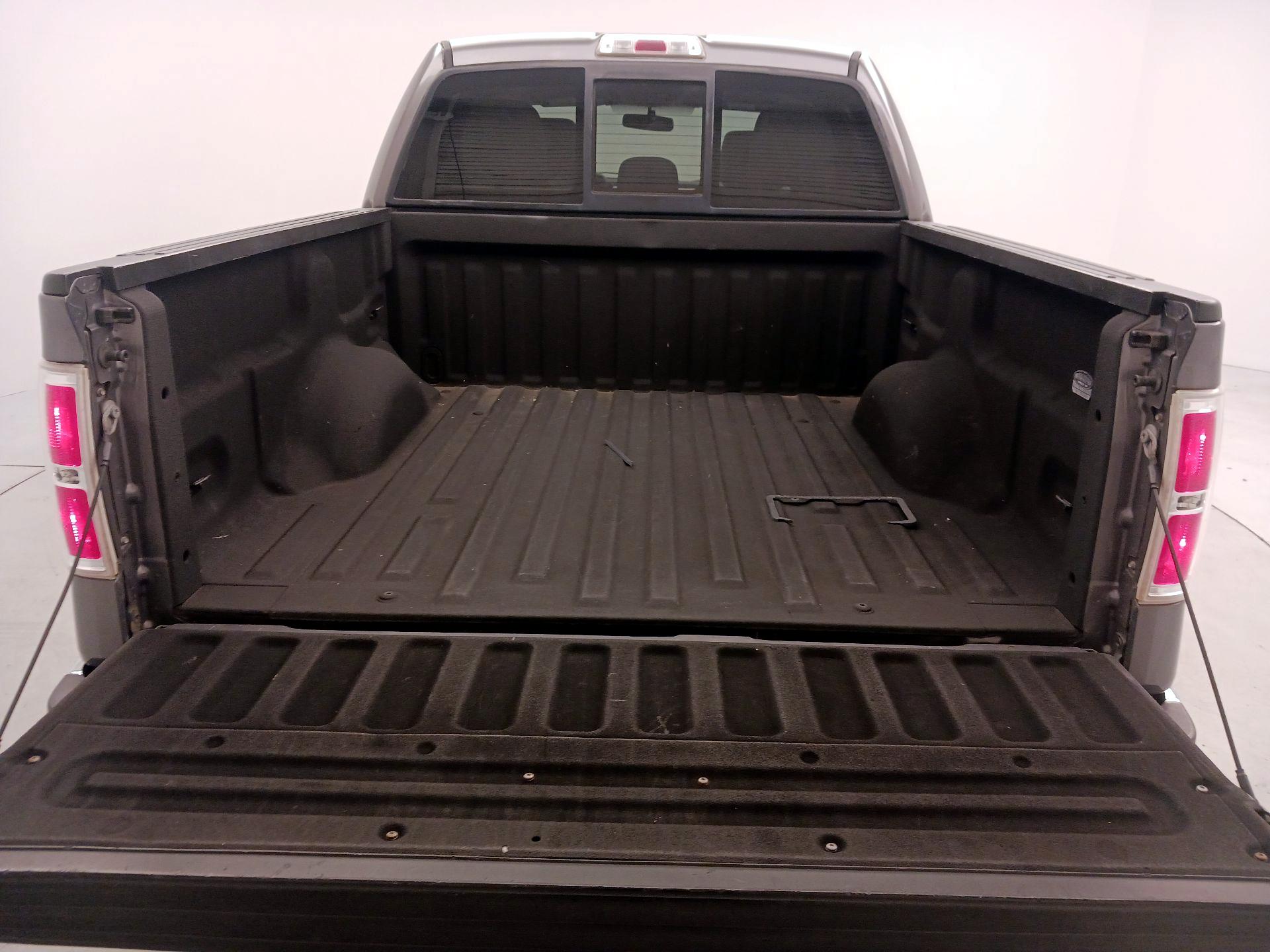 Thumbnail: 2013 Ford F-150 - 19