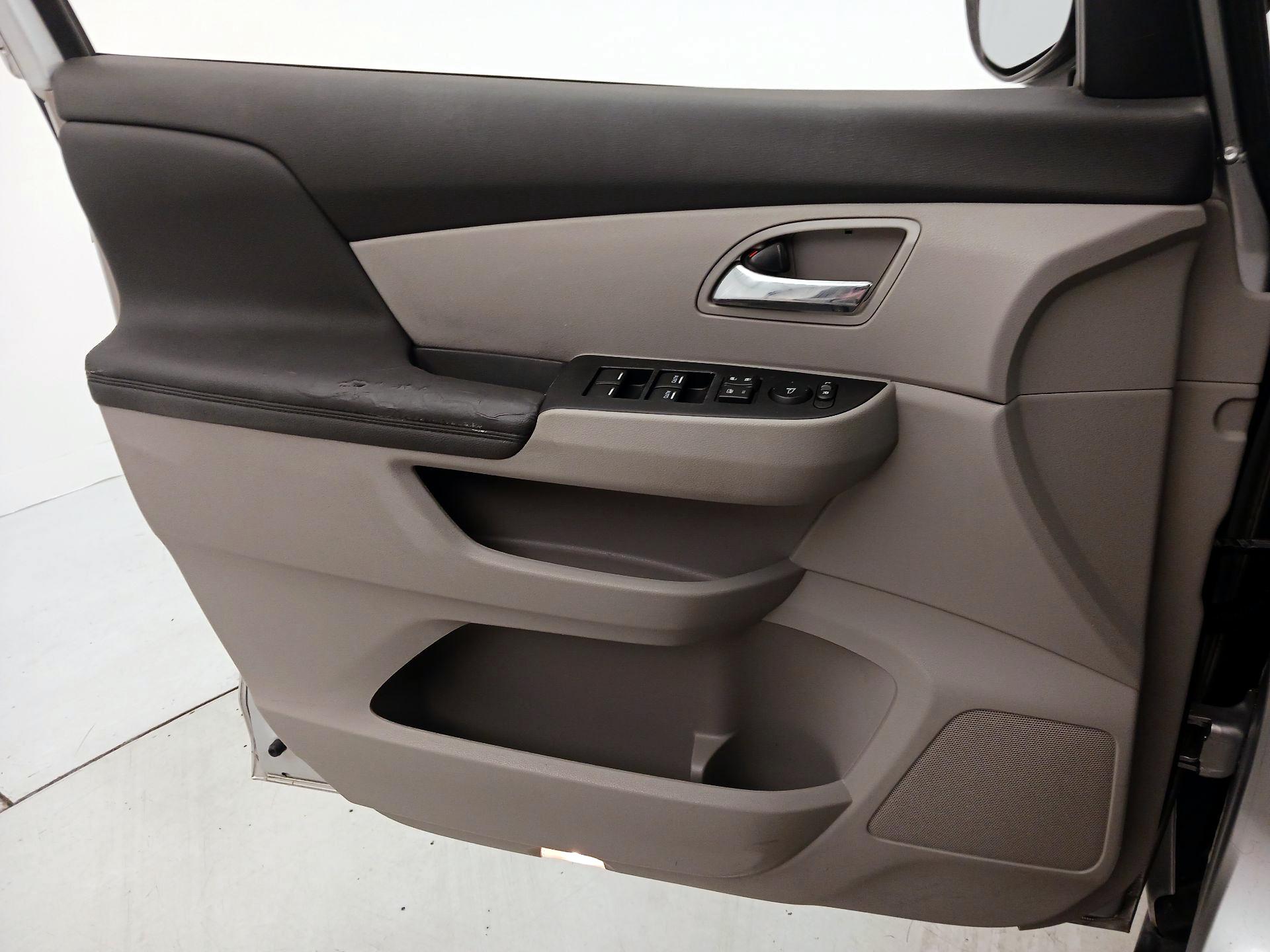 Thumbnail: 2014 Honda Odyssey - 12