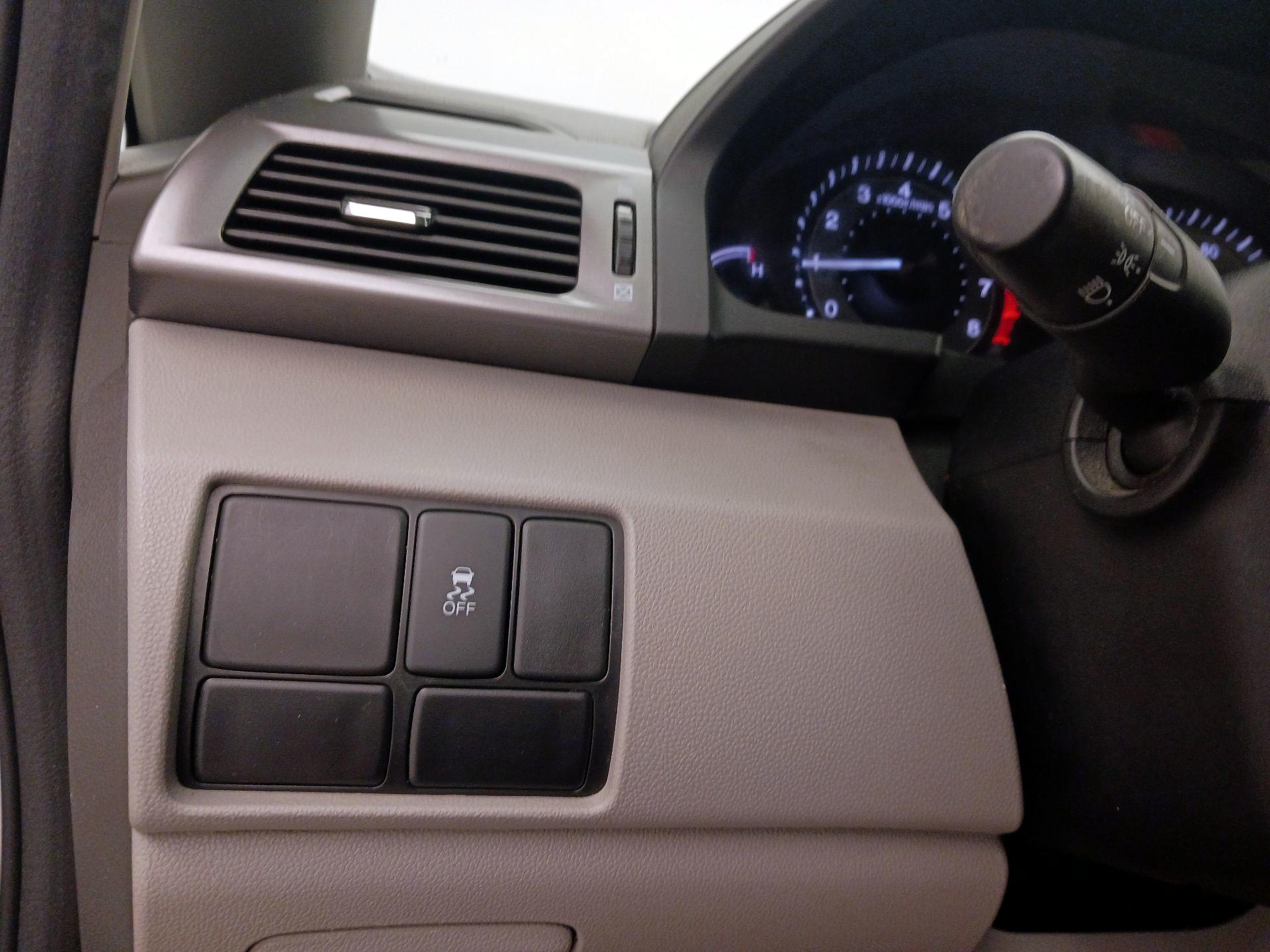 Thumbnail: 2014 Honda Odyssey - 13