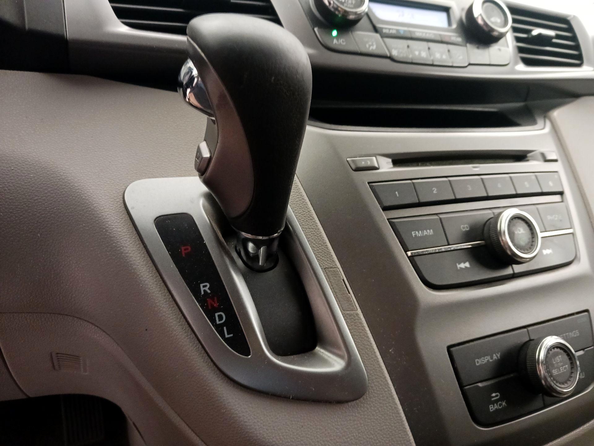 Thumbnail: 2014 Honda Odyssey - 17