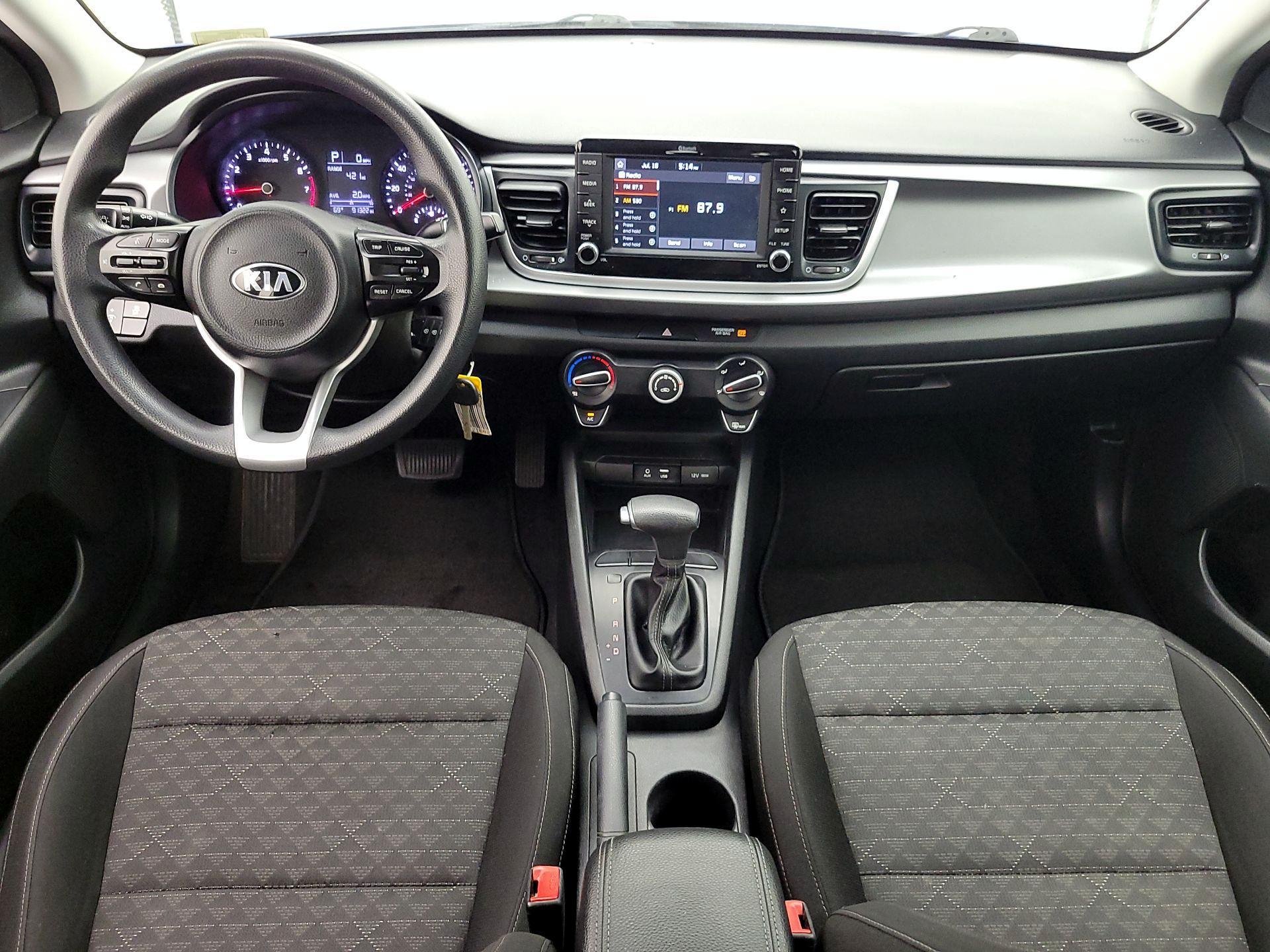 Thumbnail: 2019 Kia Rio - 9