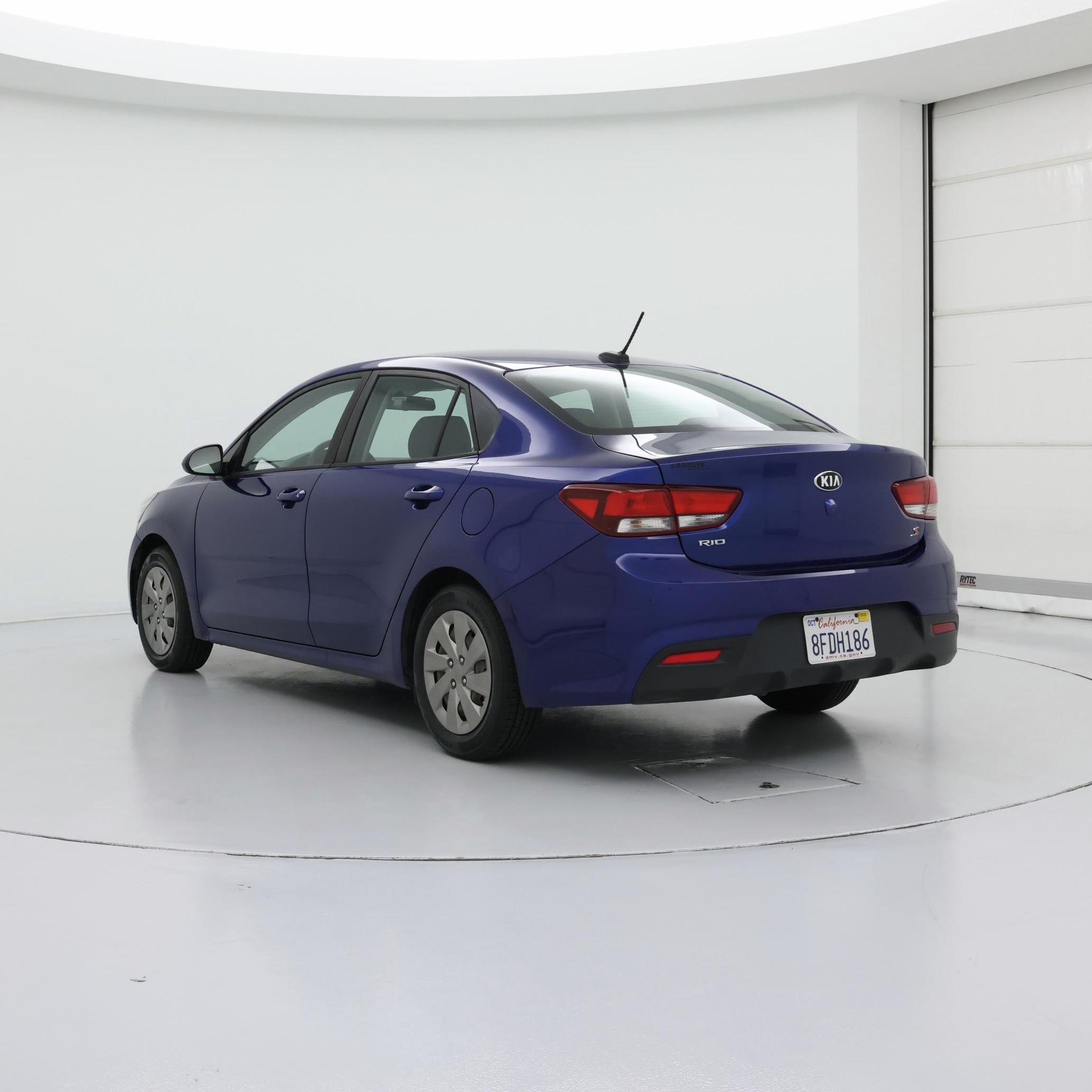 Thumbnail: 2019 Kia Rio - 2