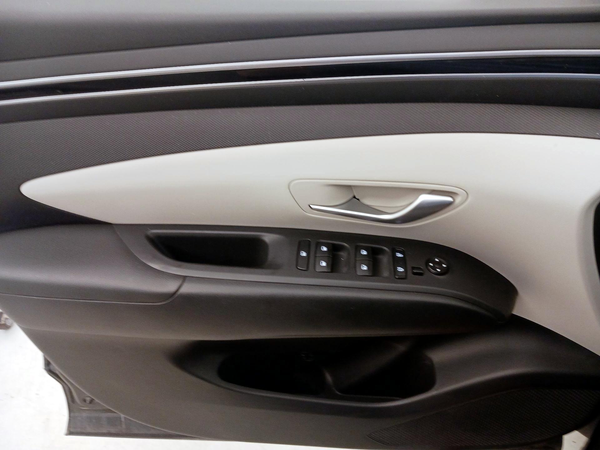 Thumbnail: 2023 Hyundai Tucson - 12