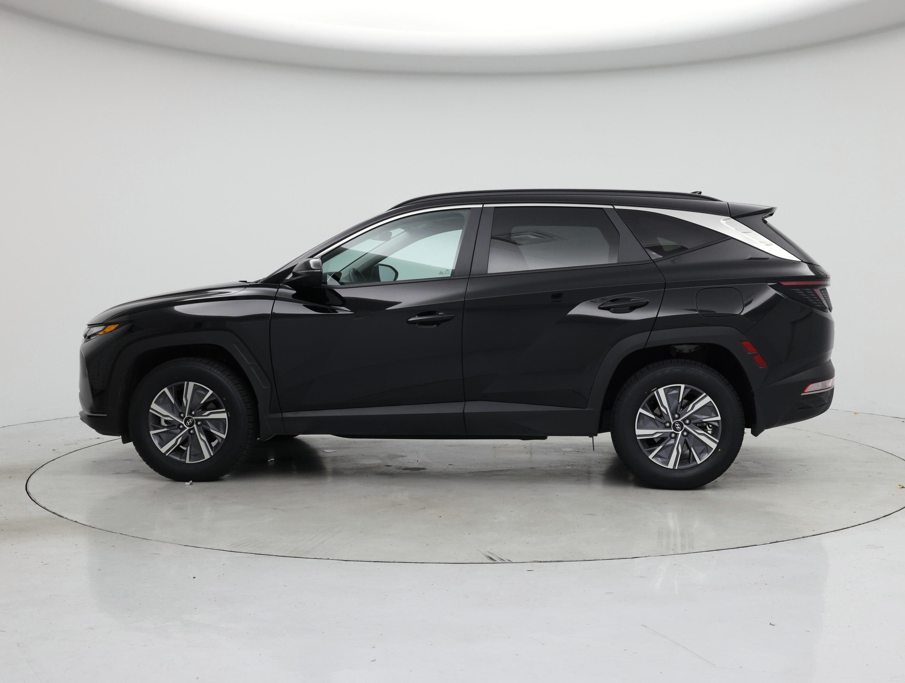 Thumbnail: 2023 Hyundai Tucson - 3