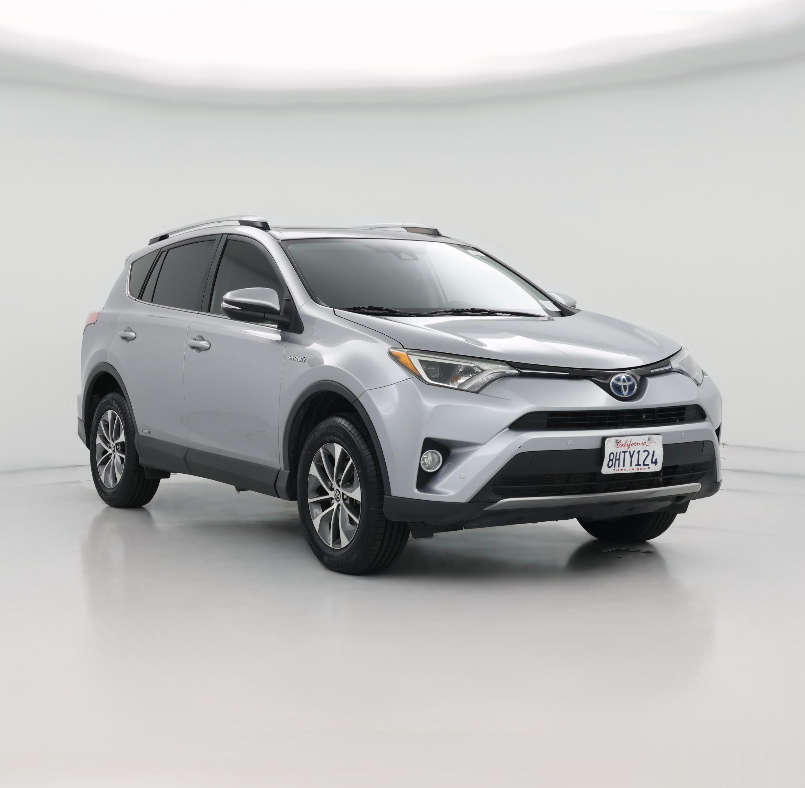 Thumbnail: 2018 Toyota RAV4 - 1
