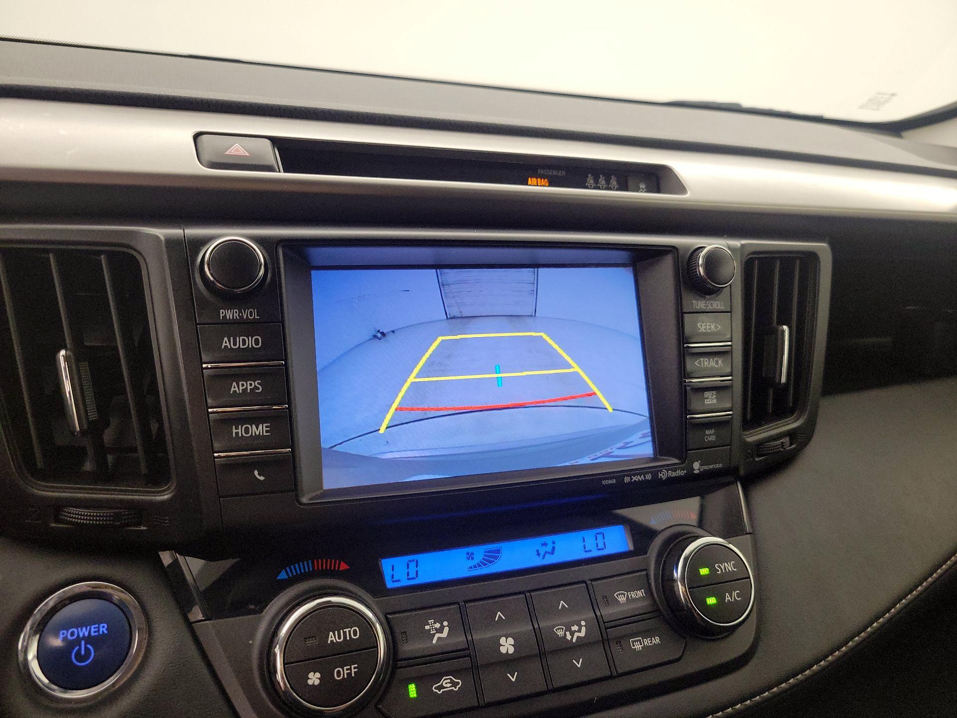 Thumbnail: 2018 Toyota RAV4 - 14