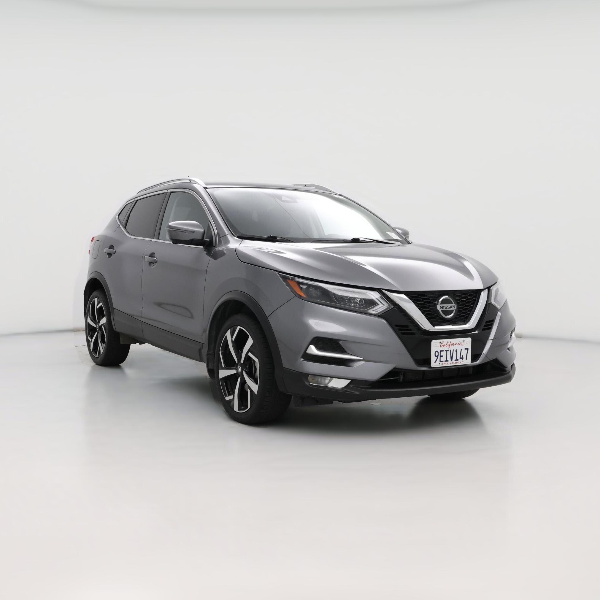 Thumbnail: 2022 Nissan Rogue Sport - 1