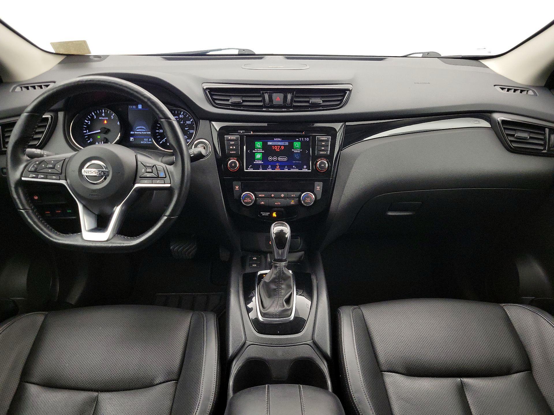 Thumbnail: 2022 Nissan Rogue Sport - 9
