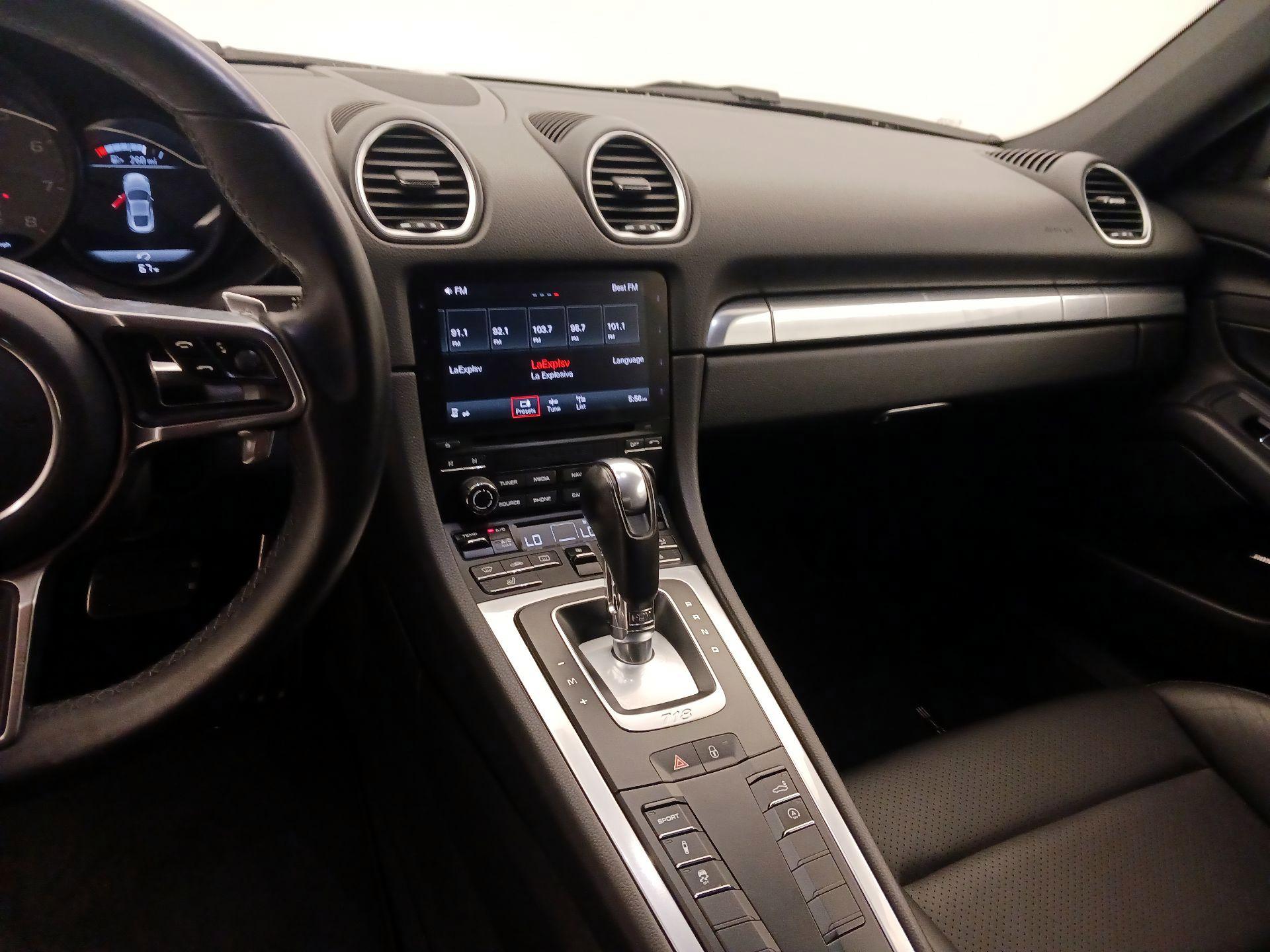 Thumbnail: 2017 Porsche 718 Cayman - 9