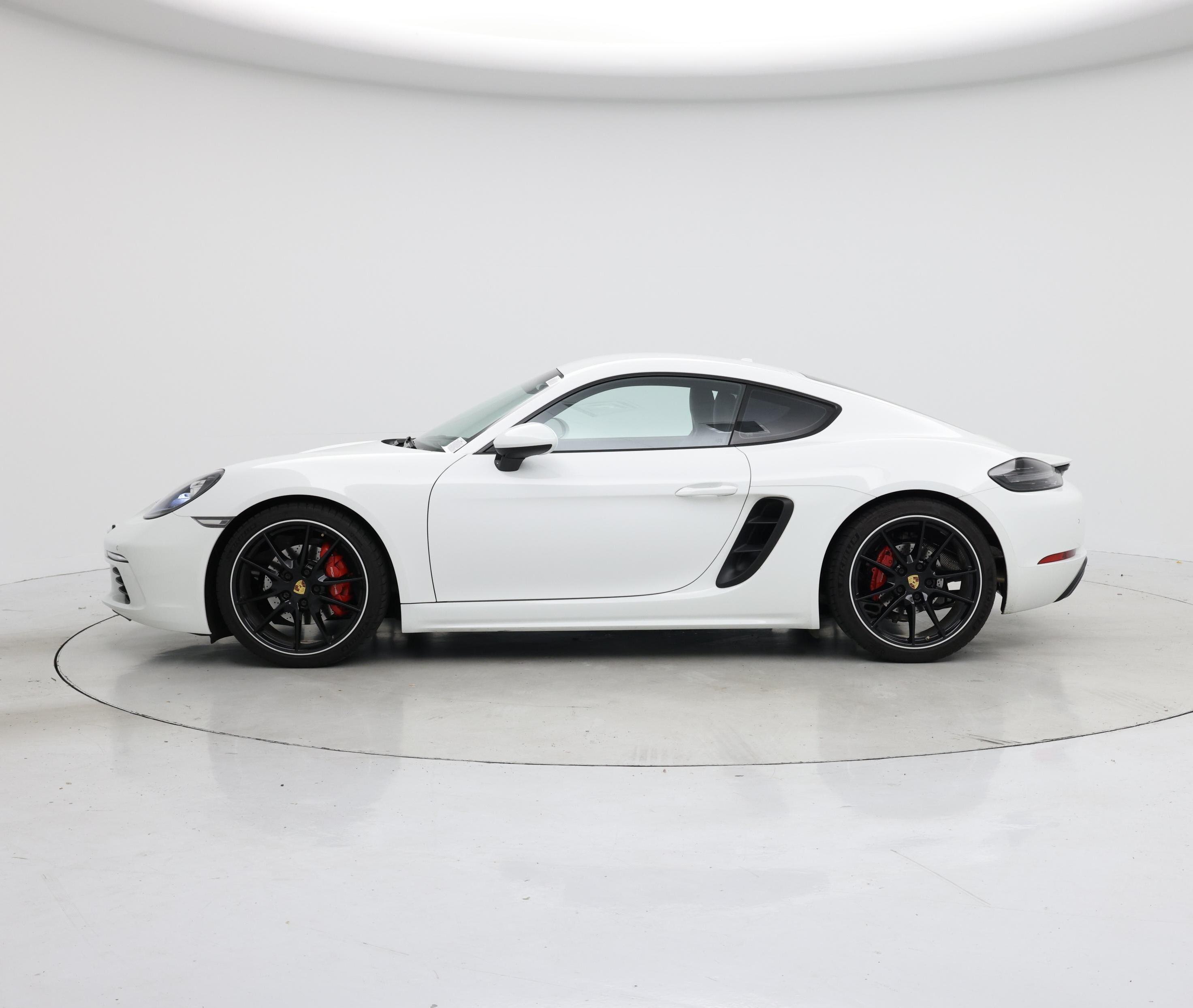 Thumbnail: 2017 Porsche 718 Cayman - 3