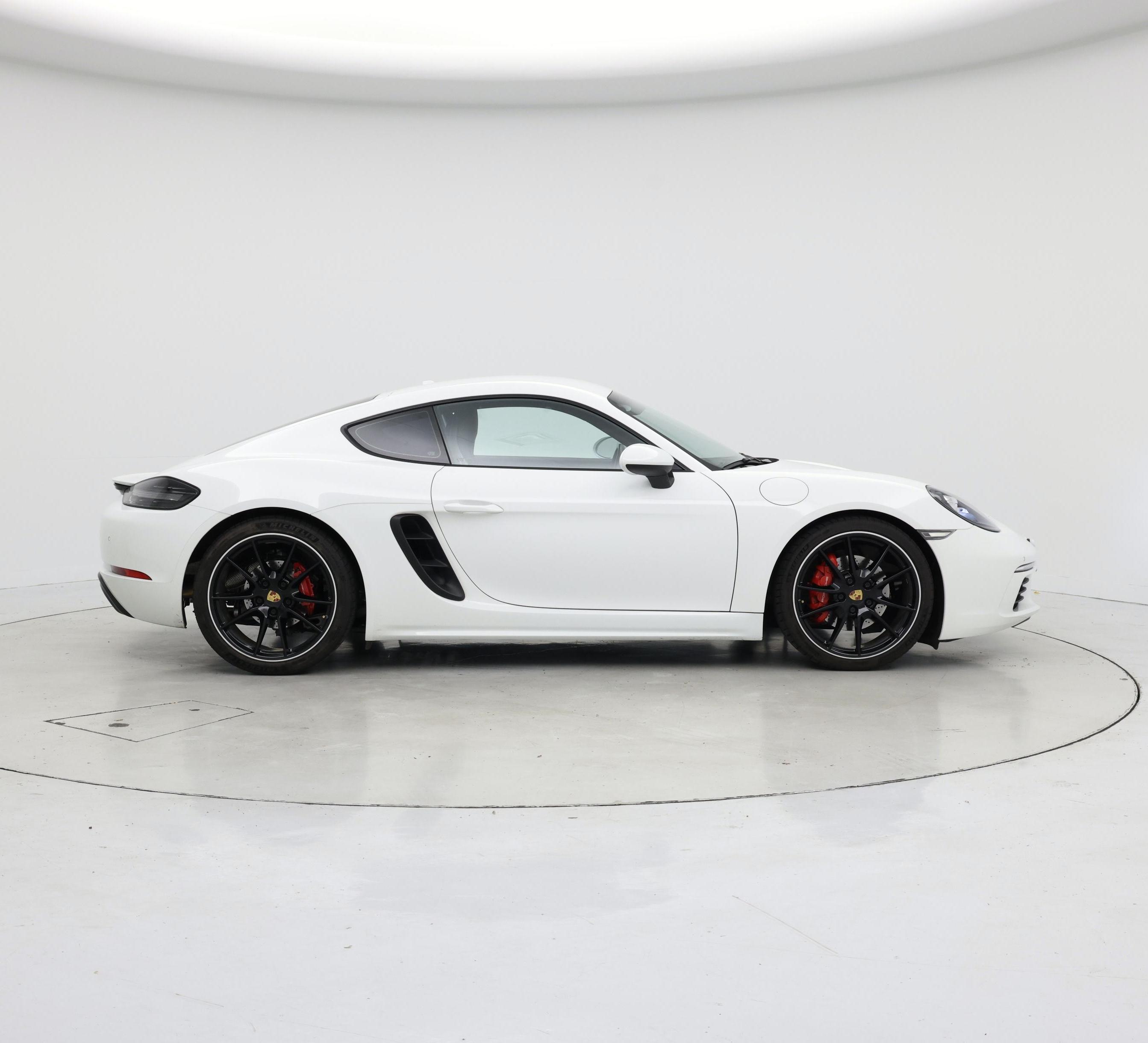 Thumbnail: 2017 Porsche 718 Cayman - 7