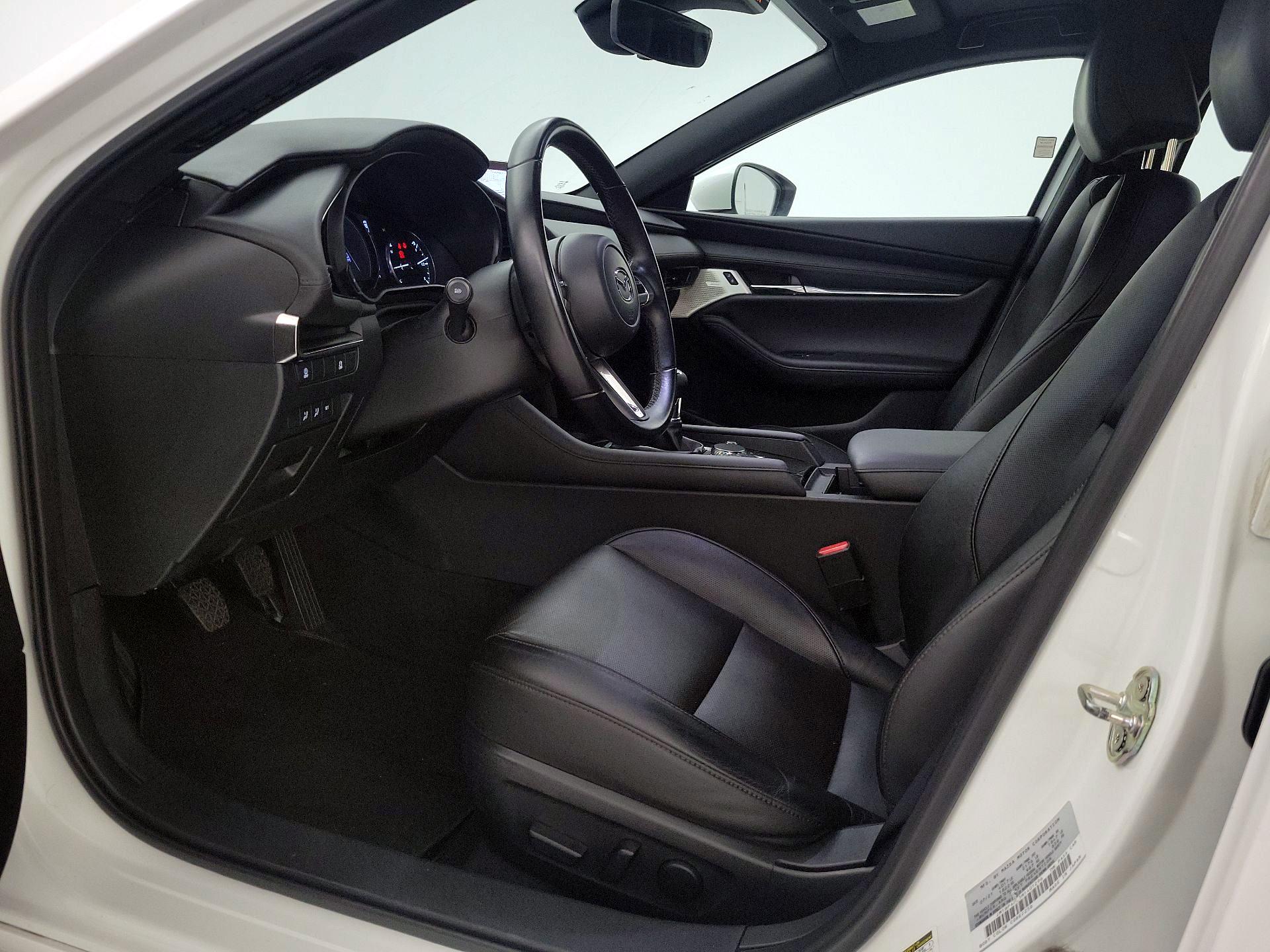 Thumbnail: 2021 Mazda Mazda3 - 11