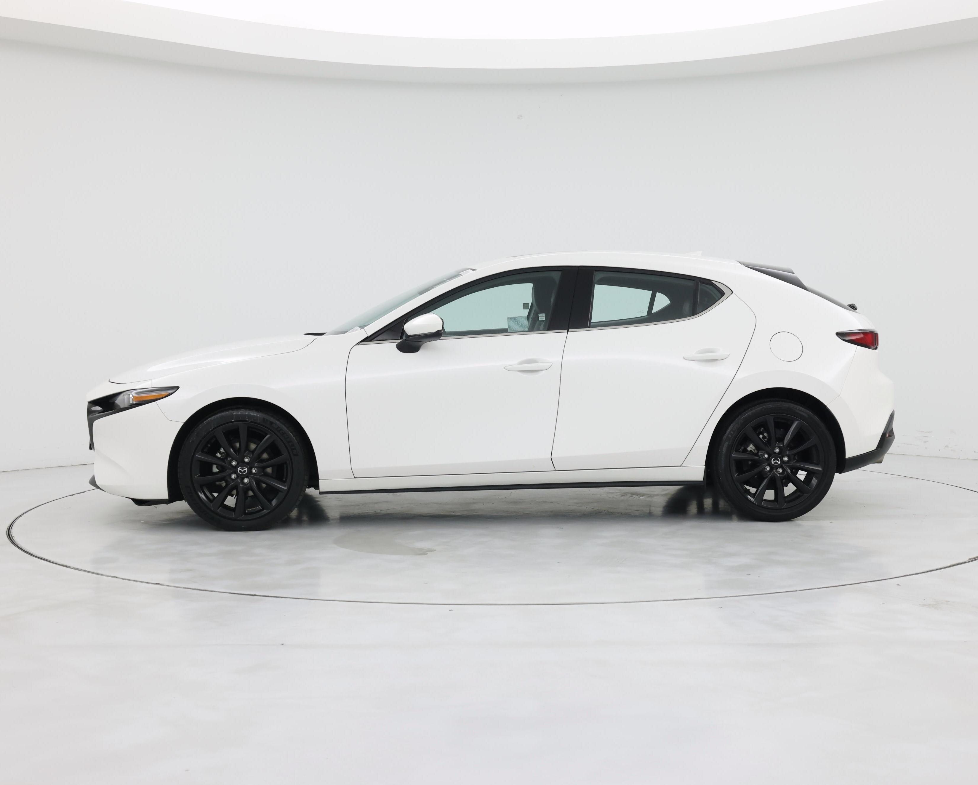 Thumbnail: 2021 Mazda Mazda3 - 3