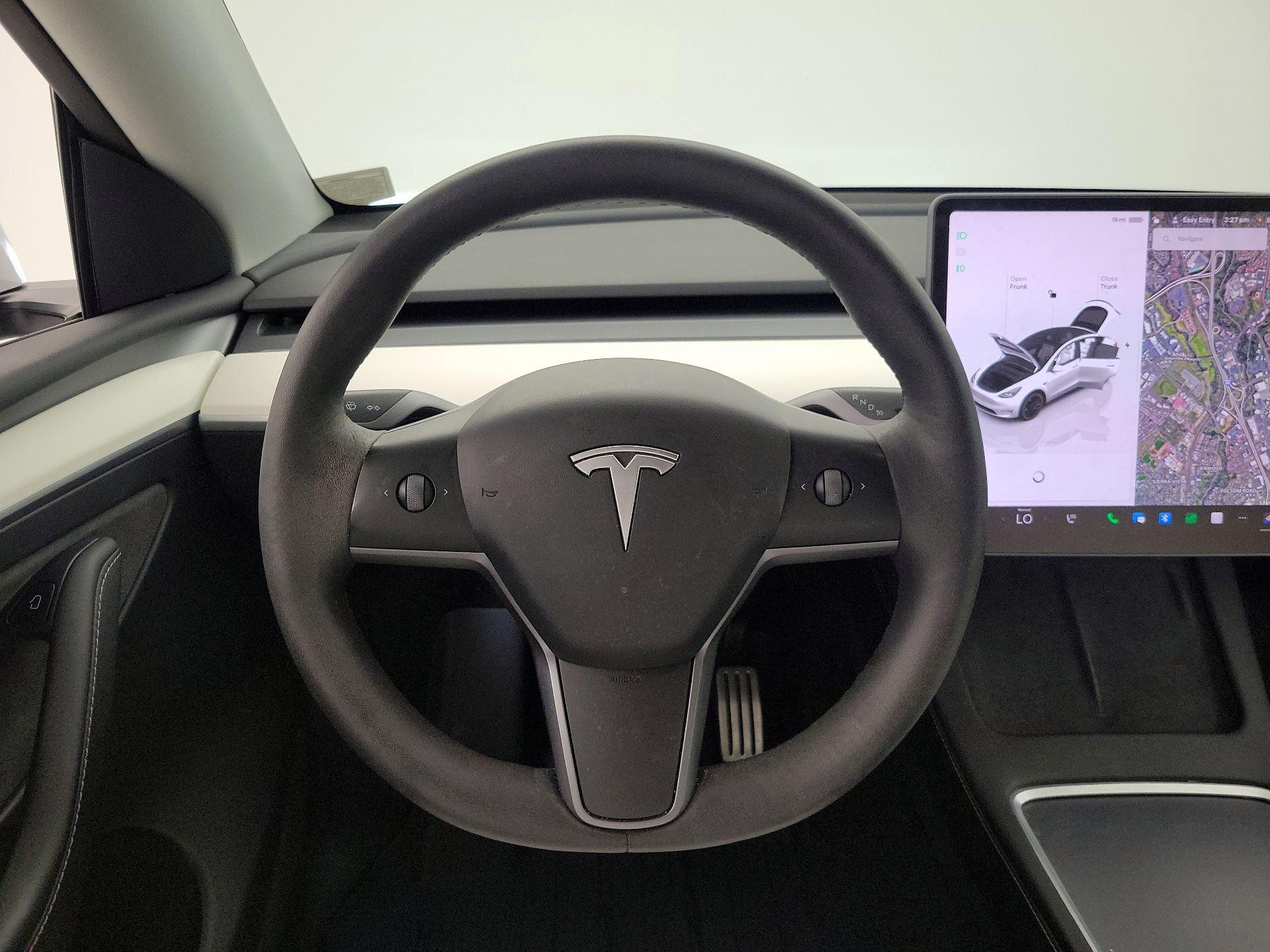 Thumbnail: 2022 Tesla Model Y - 10