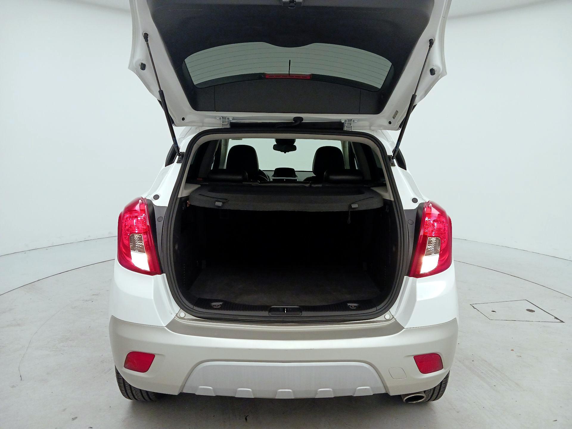 Thumbnail: 2015 Buick Encore - 20