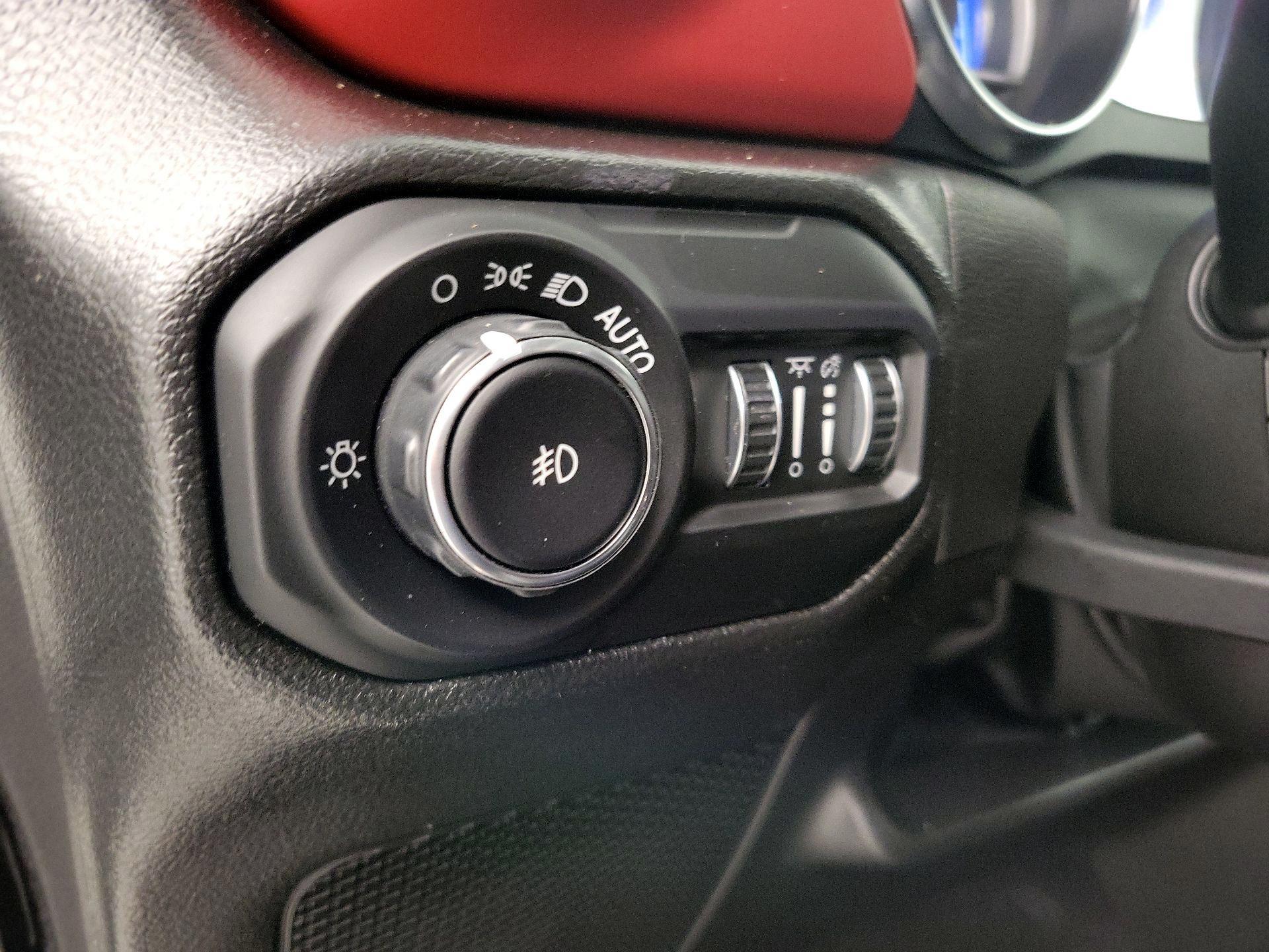 Thumbnail: 2022 Jeep Wrangler - 13