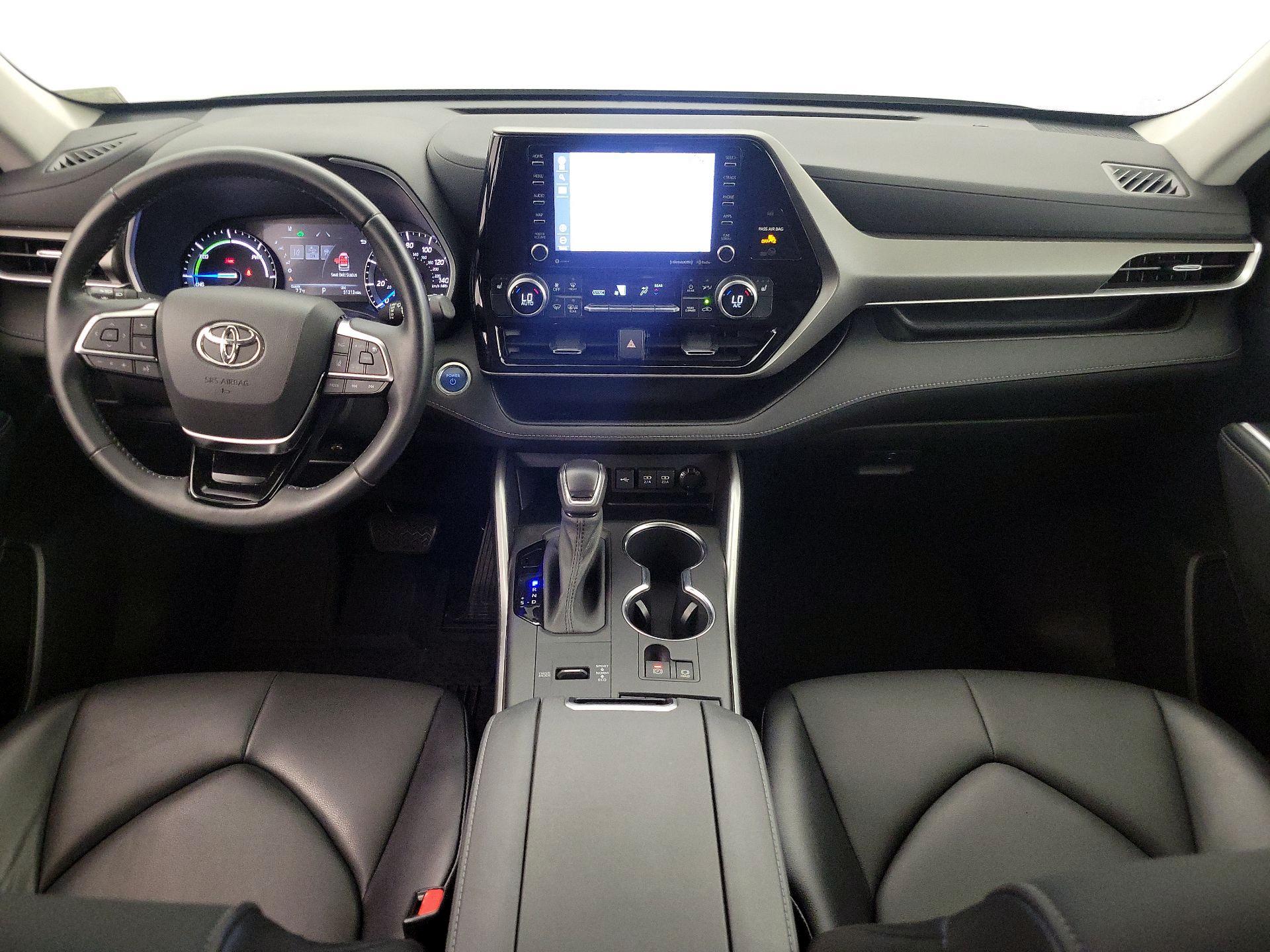 Thumbnail: 2021 Toyota Highlander - 9